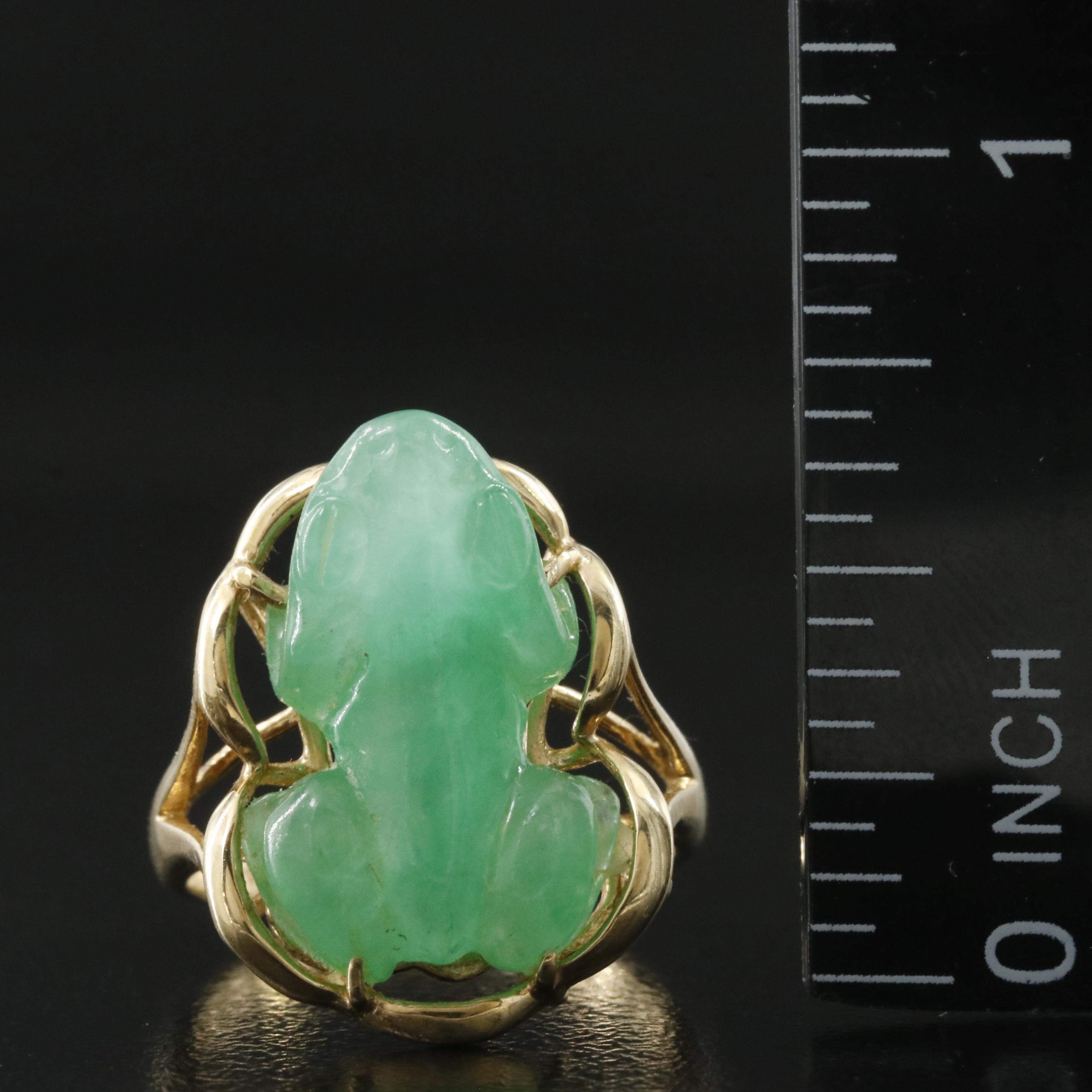 14K Carved Jadeite Frog Ring