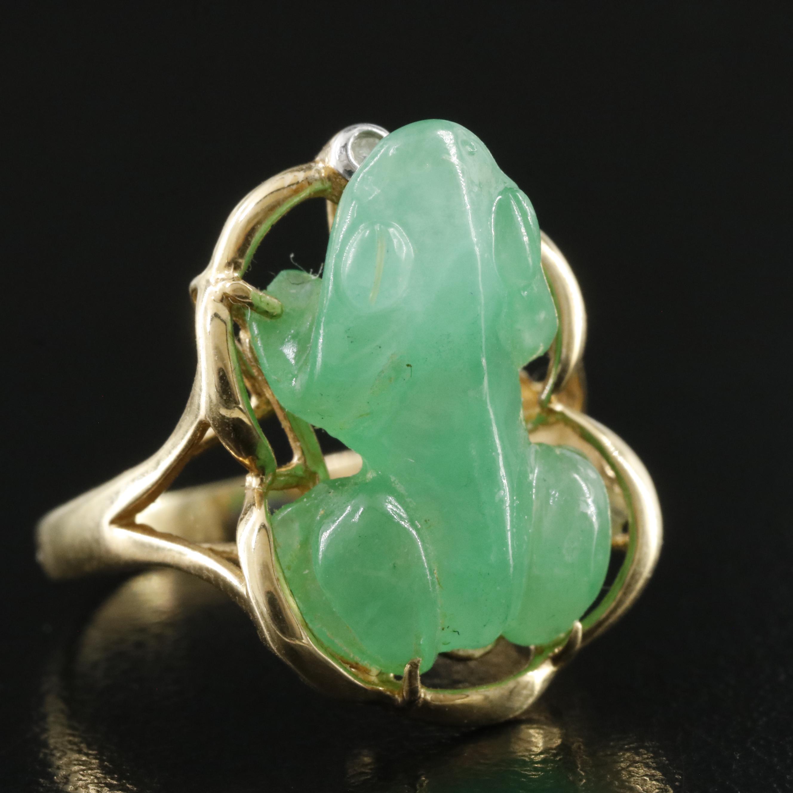14K Carved Jadeite Frog Ring