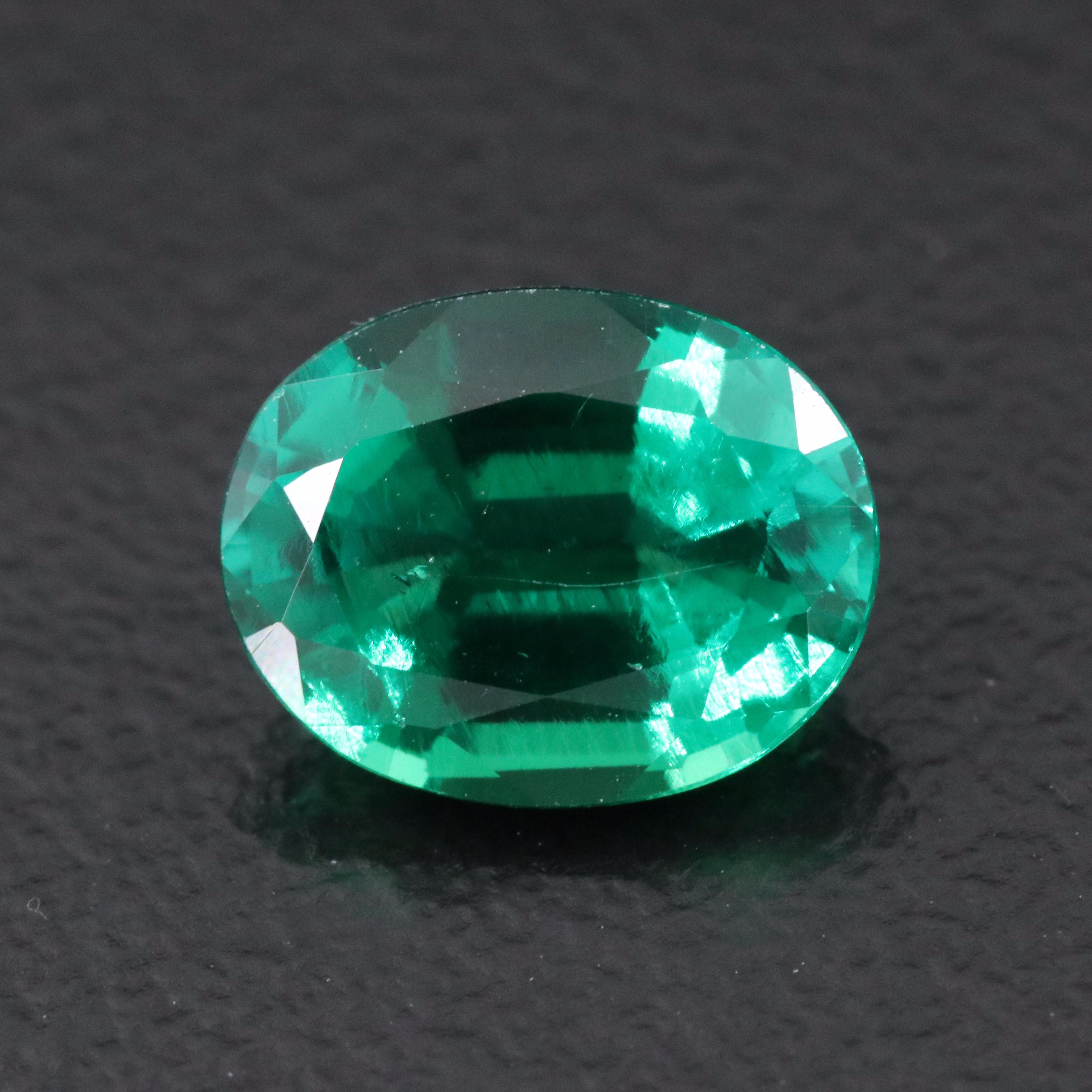 Loose 1.84 CT Lab Grown Emerald