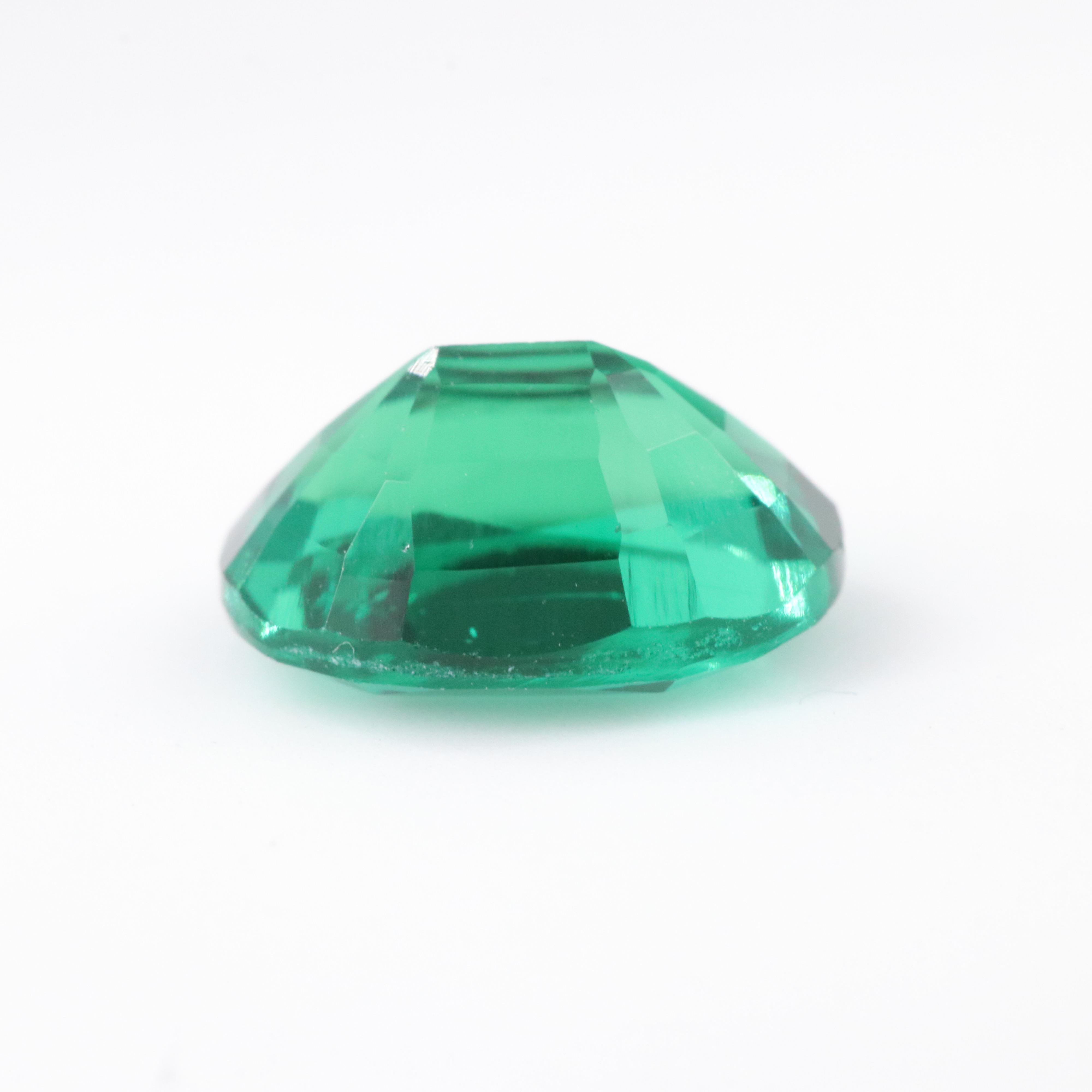 Loose 1.84 CT Lab Grown Emerald