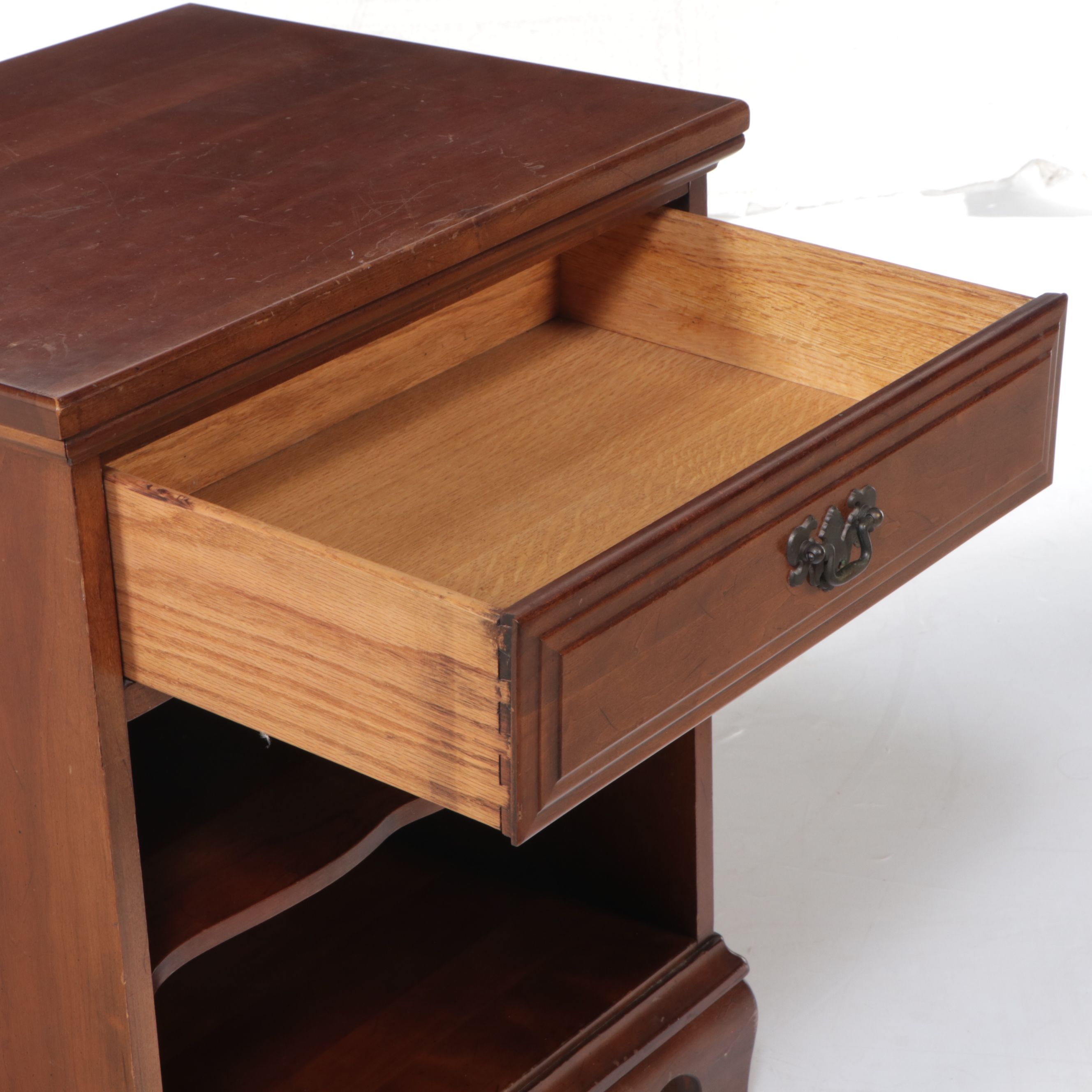 Davis Cabinet Co. Chippendale Style Cherry Nightstand