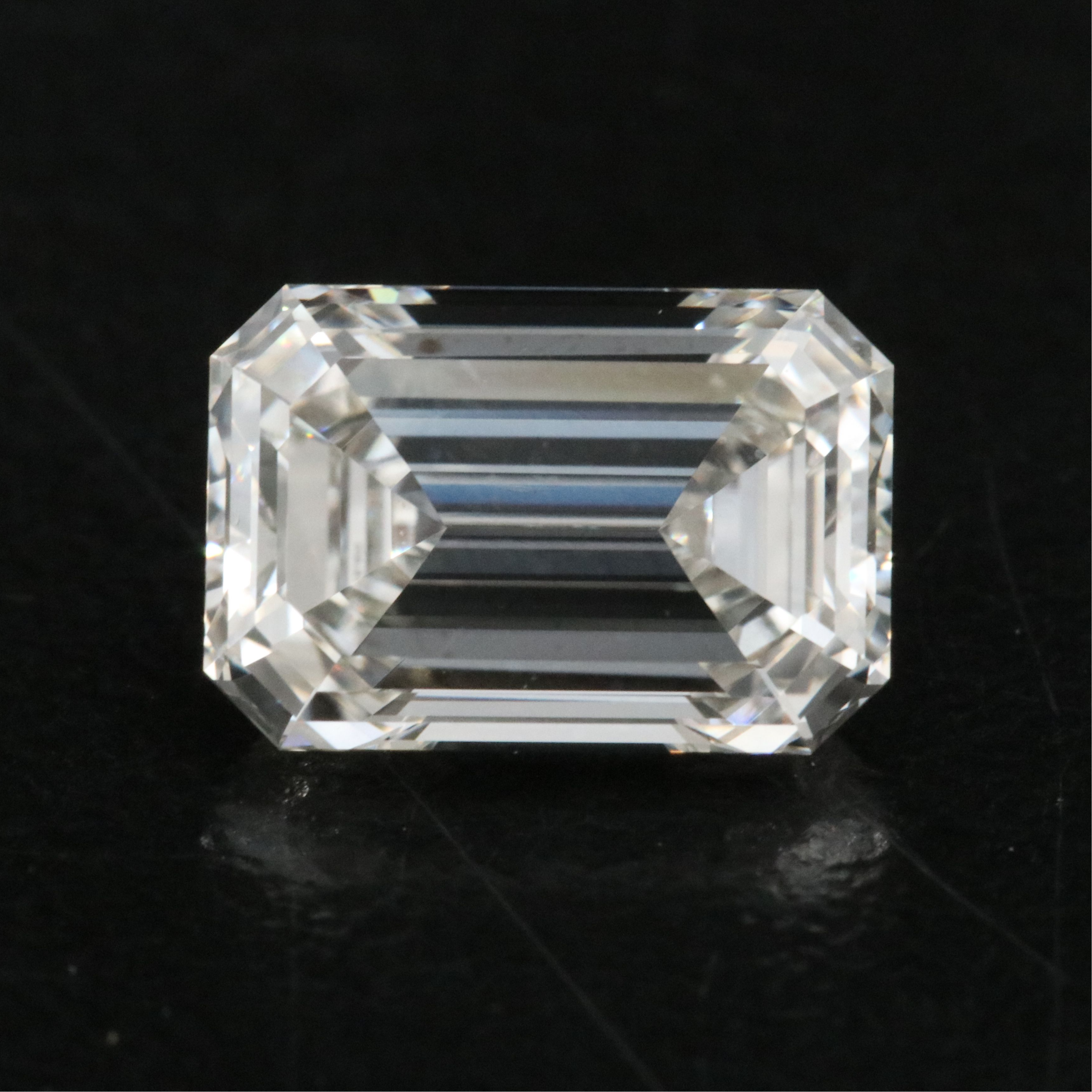 Loose 1.97 CT Lab Grown Diamond with IGI Report