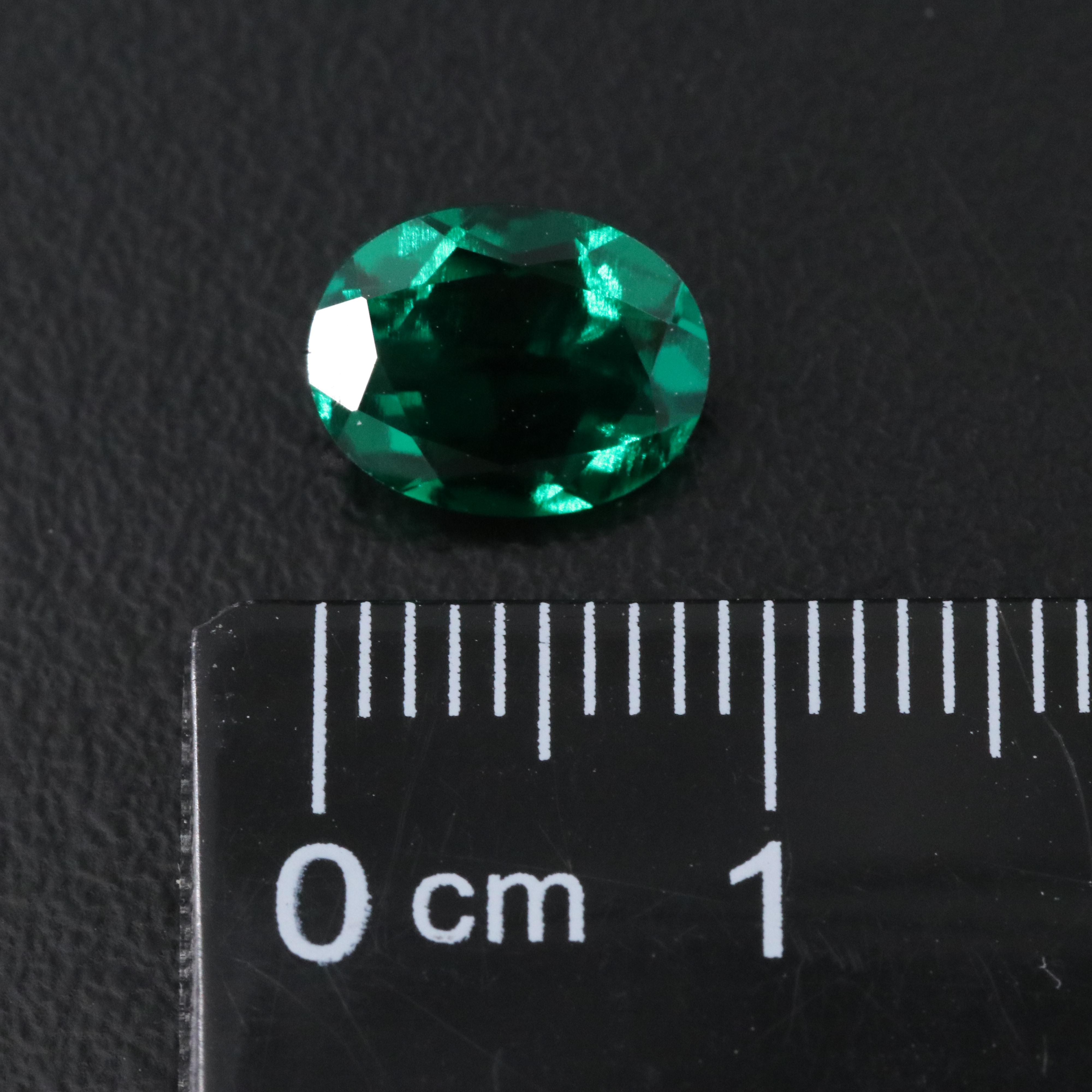 Loose 1.51 CT Lab Grown Emerald