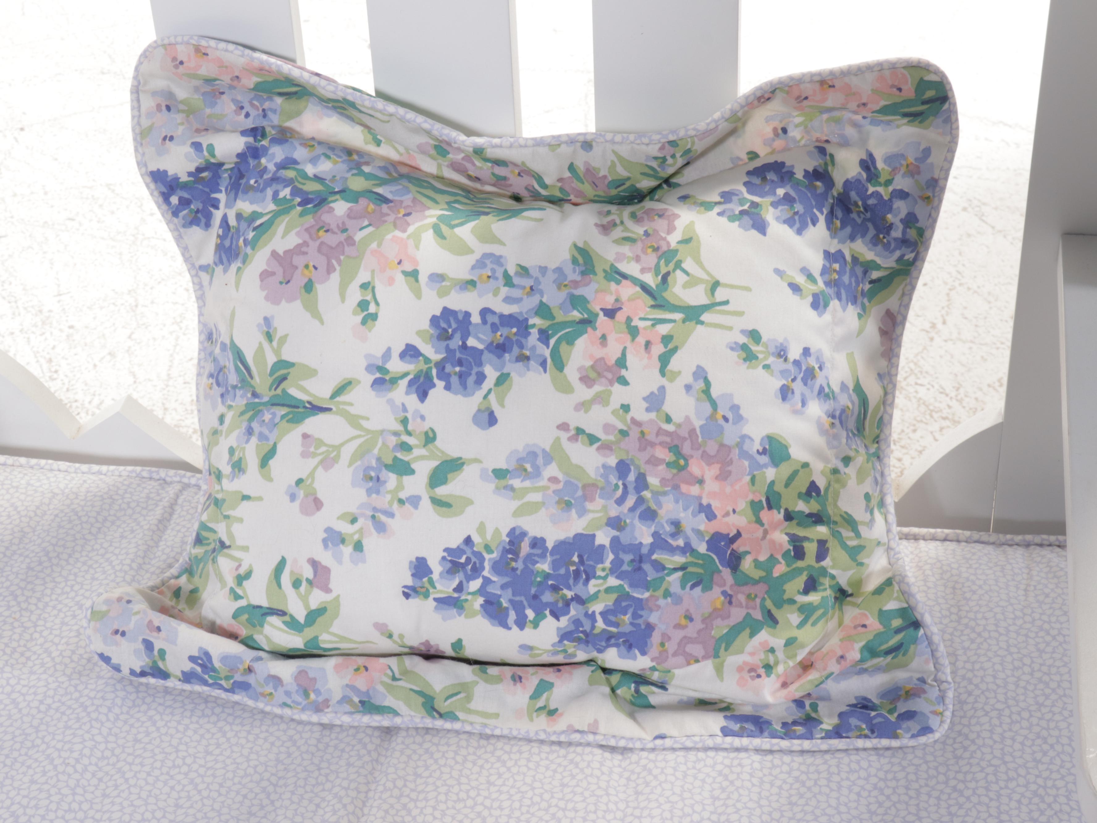 Traditional Style Painted White Hall Tree