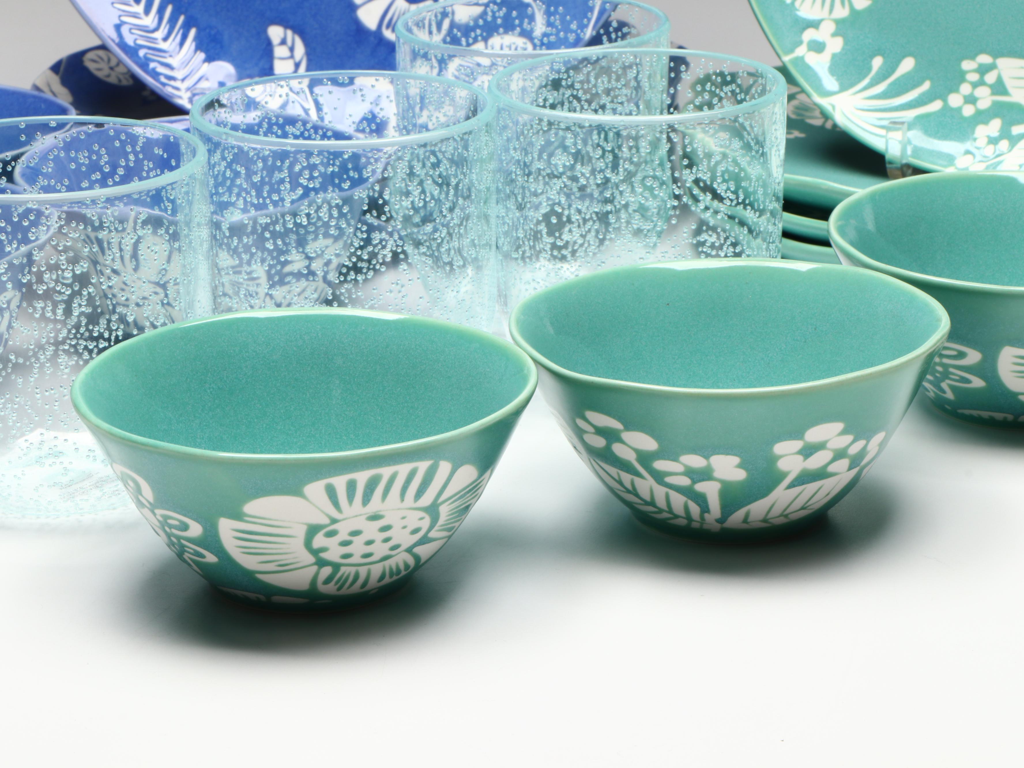 B+B Australian "Bloom" Dinnerware with Acrylic Drinking Glasses