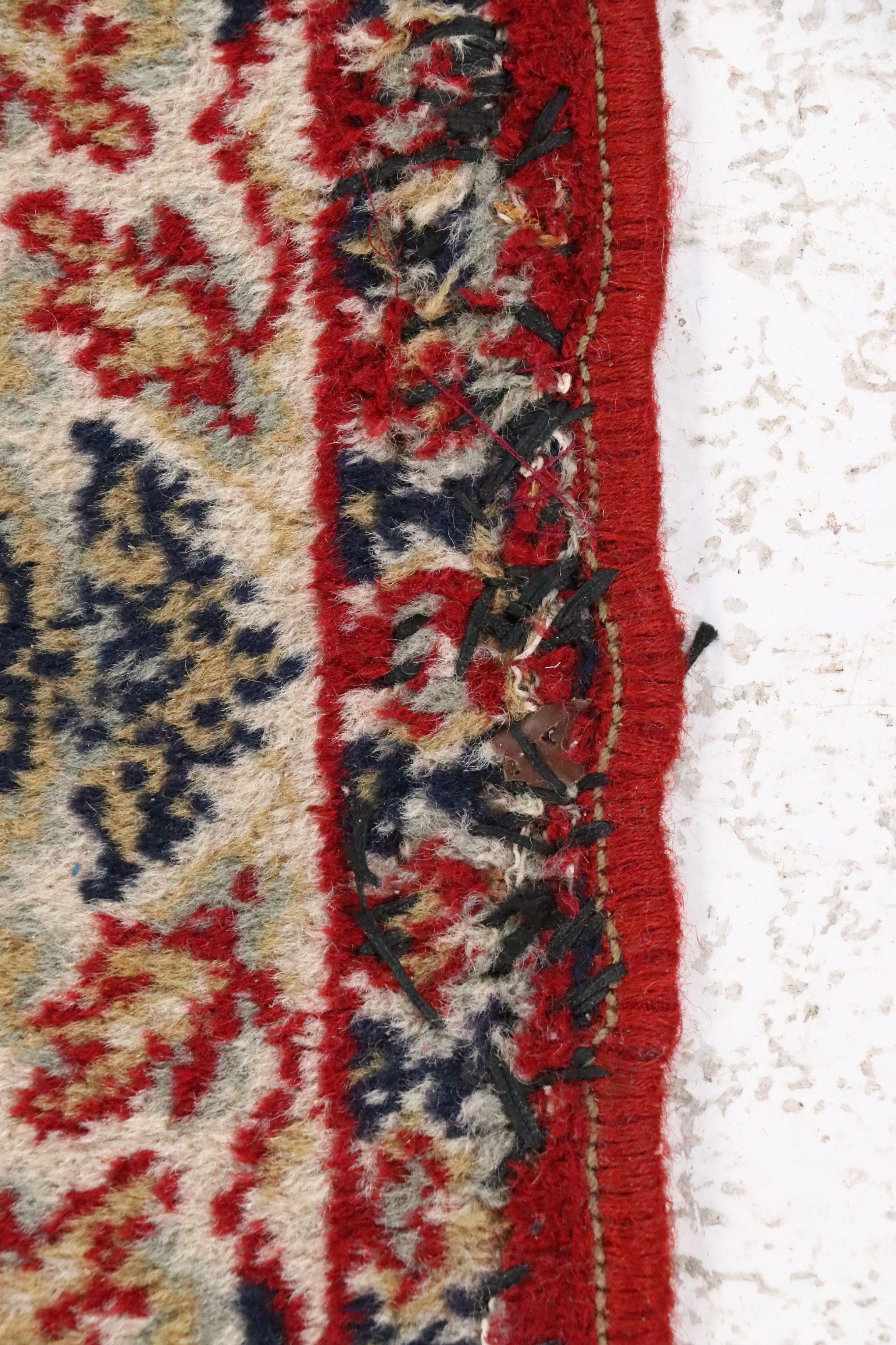 2' x 4'4 Machine Made Persian Style Accent Rug