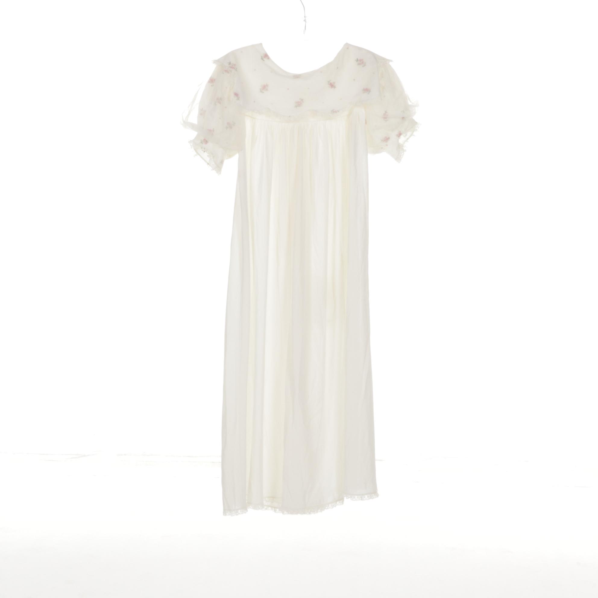 Lace Trimmed Nightgown and Robe Set with Puff Sleeves and Embroidered Flowers