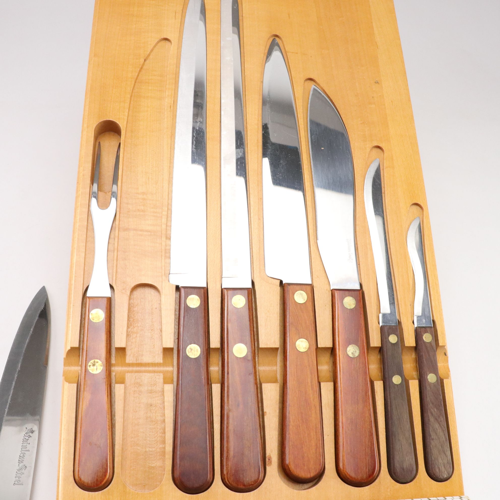 Kitchen Craft and Robeson Stainless Steel Knife Collection with Wood Handles