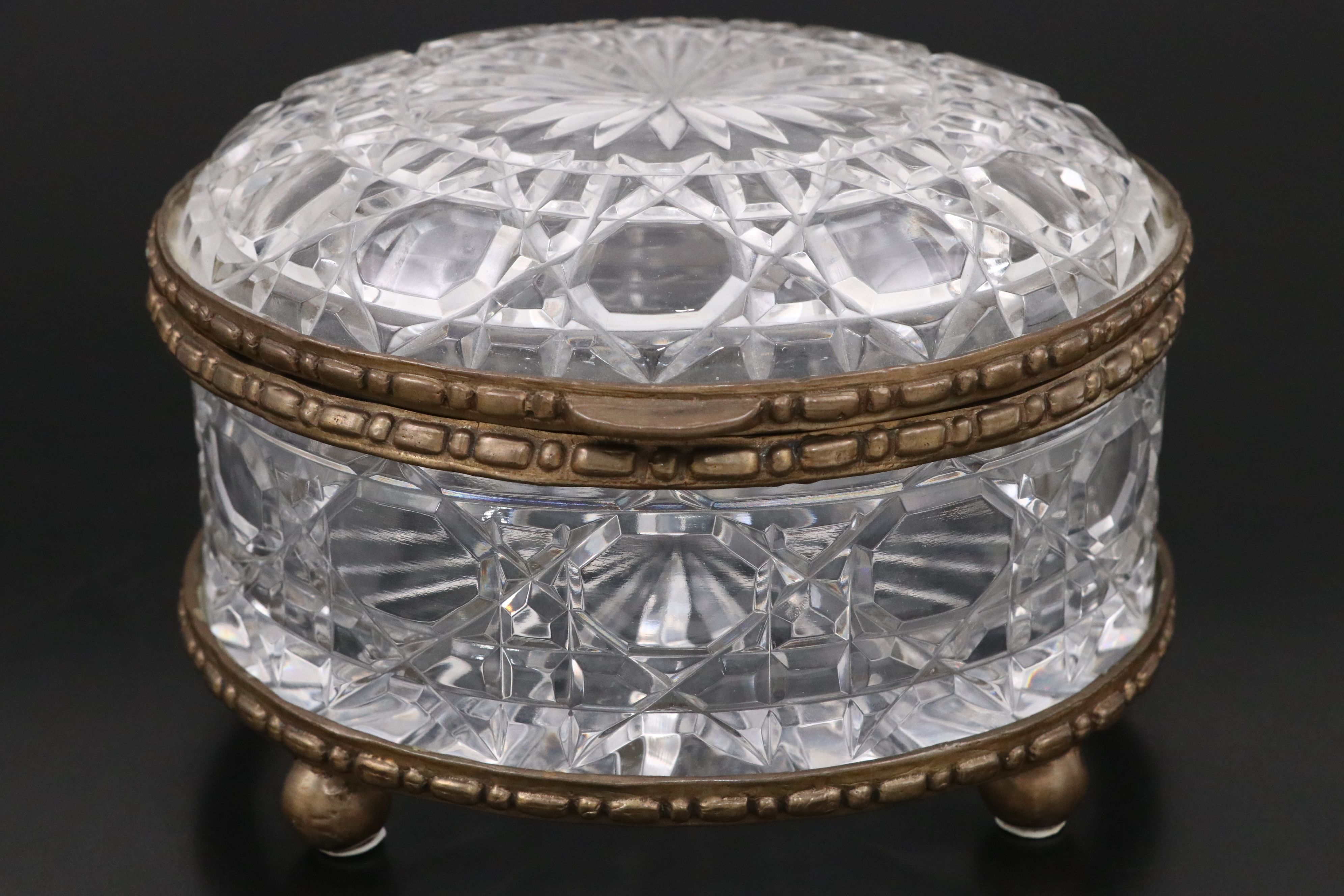 Marquis by Waterford "Sheridan" Vase with Other Crystal Home Décor