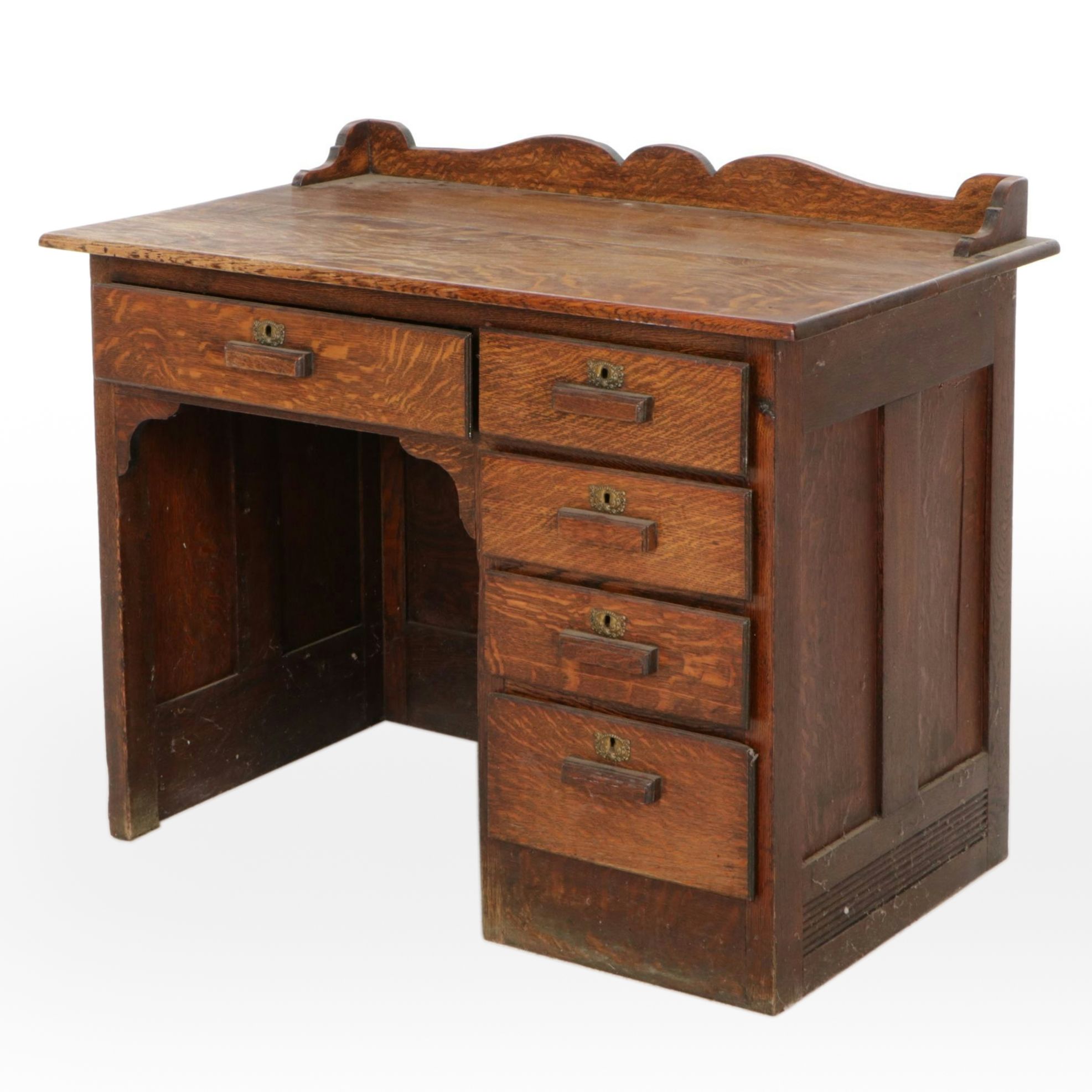 Quarter Sawn Oak Desk, Early 20th Century