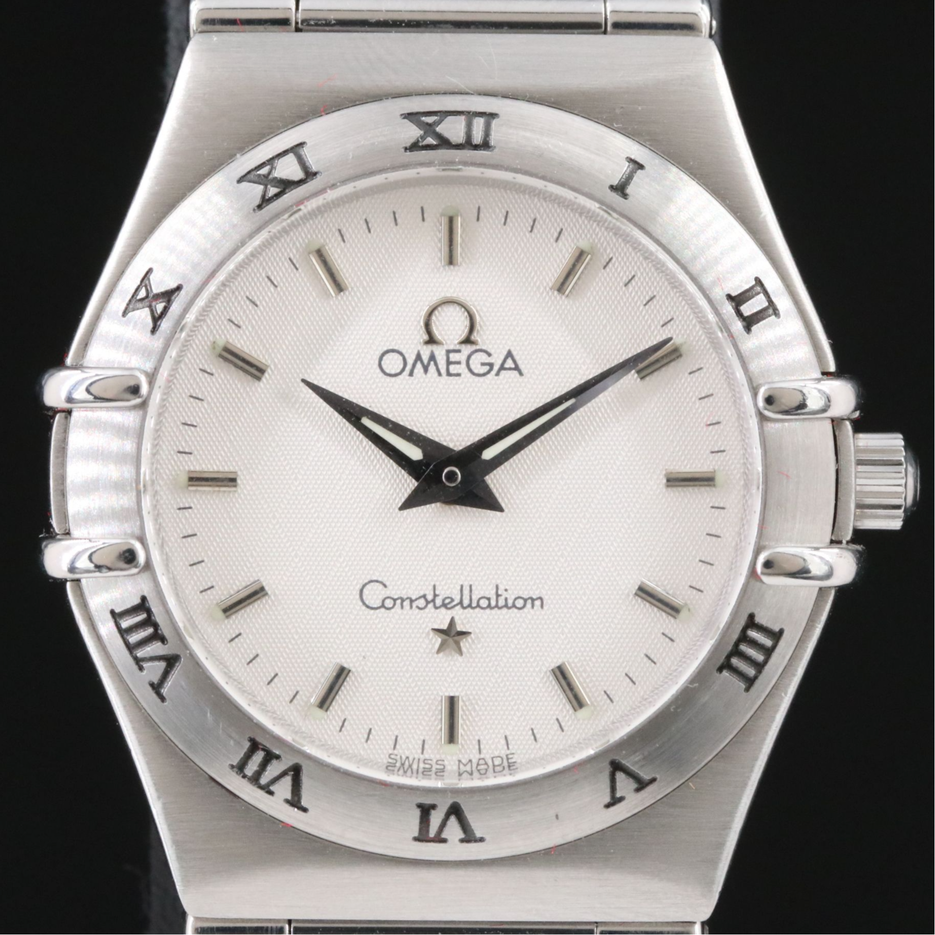 Omega Constellation 25mm Steel Quartz 1572 Watch