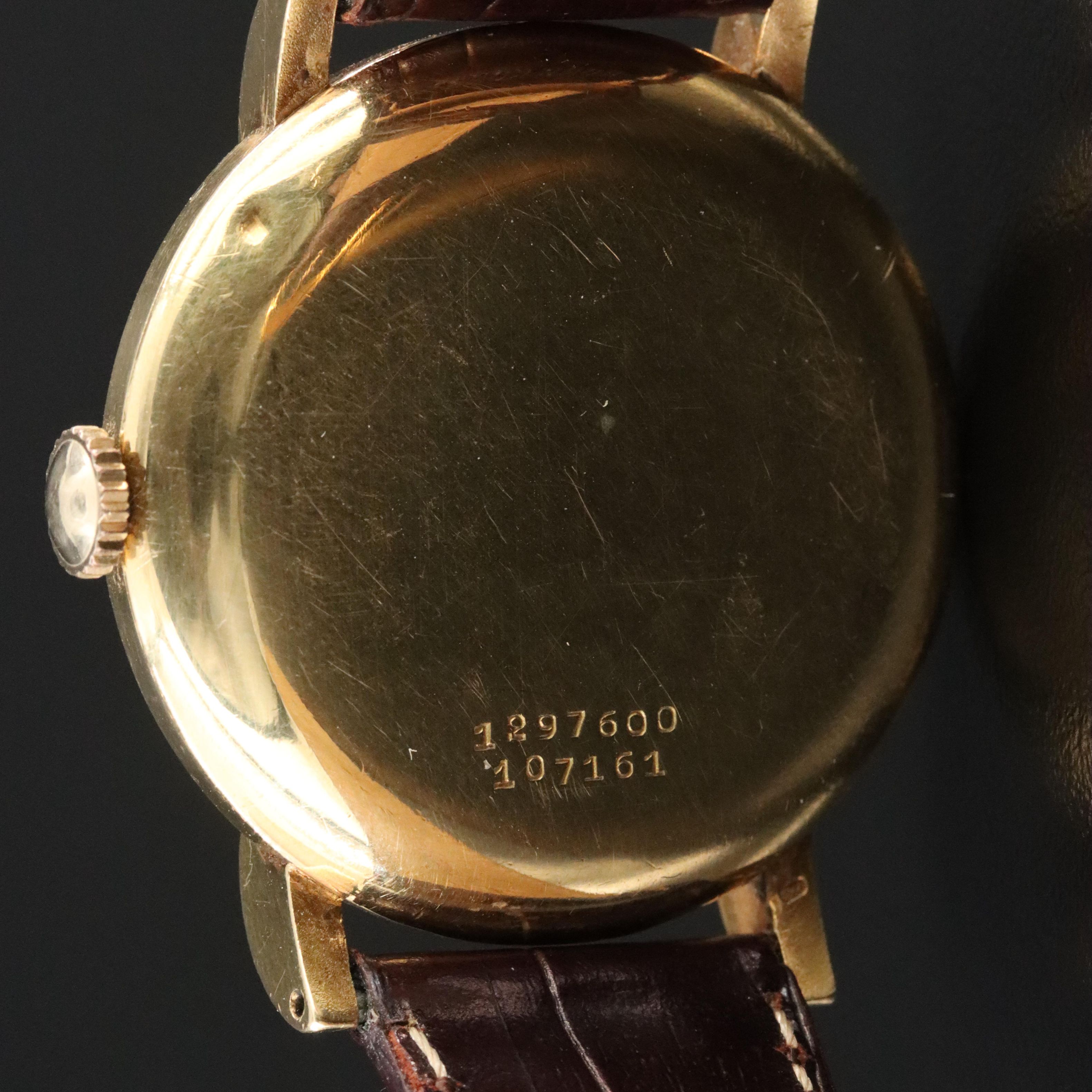 Universal Geneve 18K Gold Vintage Watch