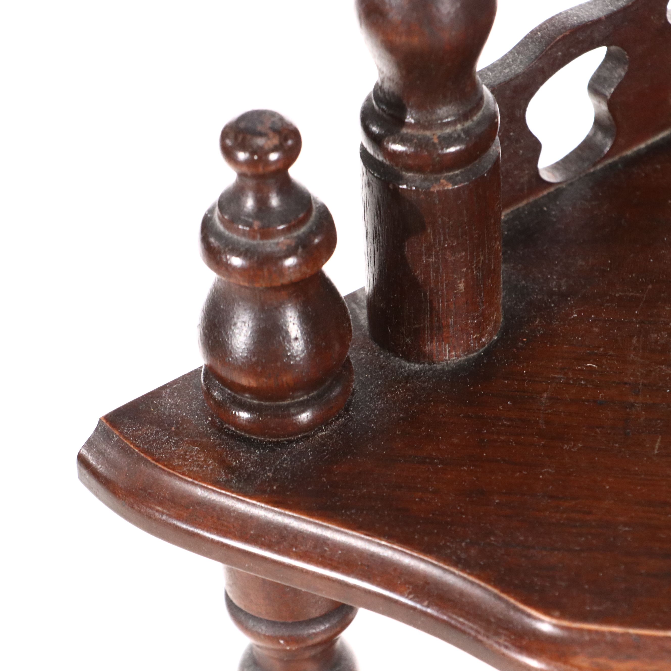 Victorian Style Walnut Corner Étagère, Mid-20th Century