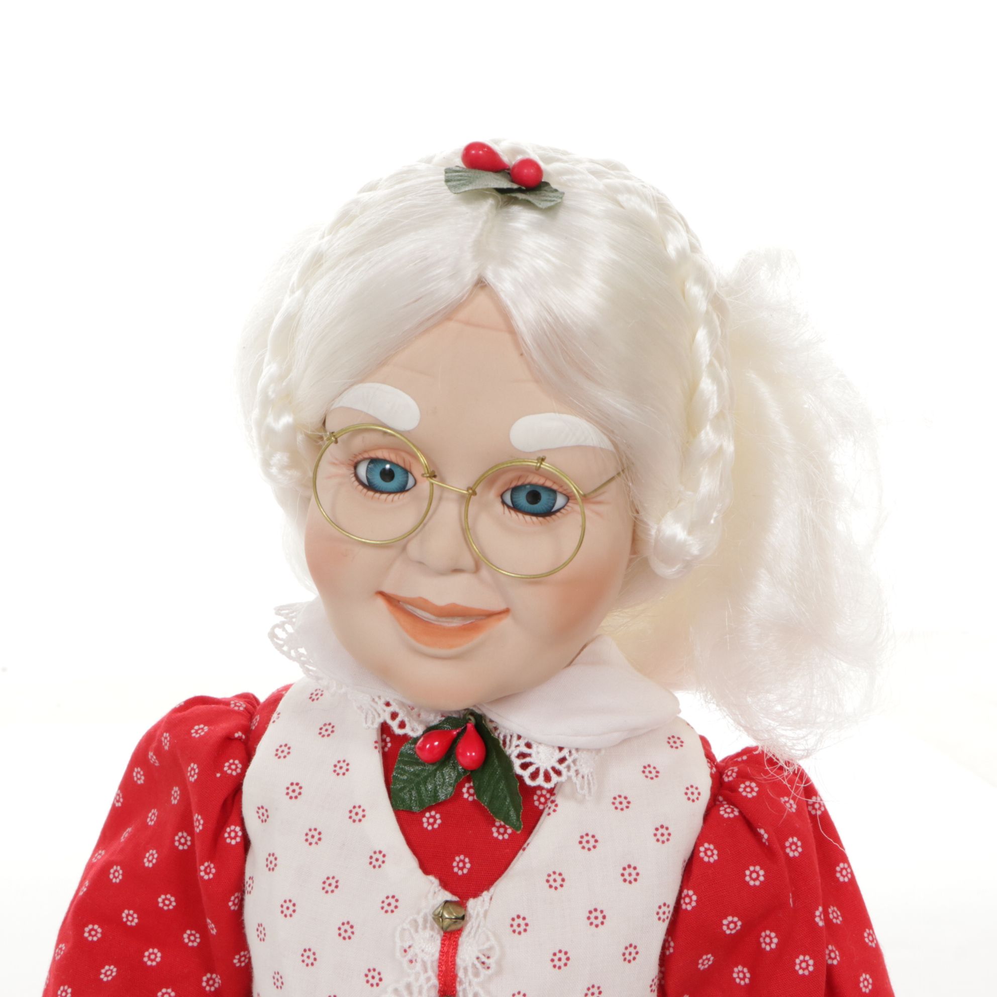 Santa Claus and His Workbench with Mrs. Claus and Holiday Dolls by Danbury Mint