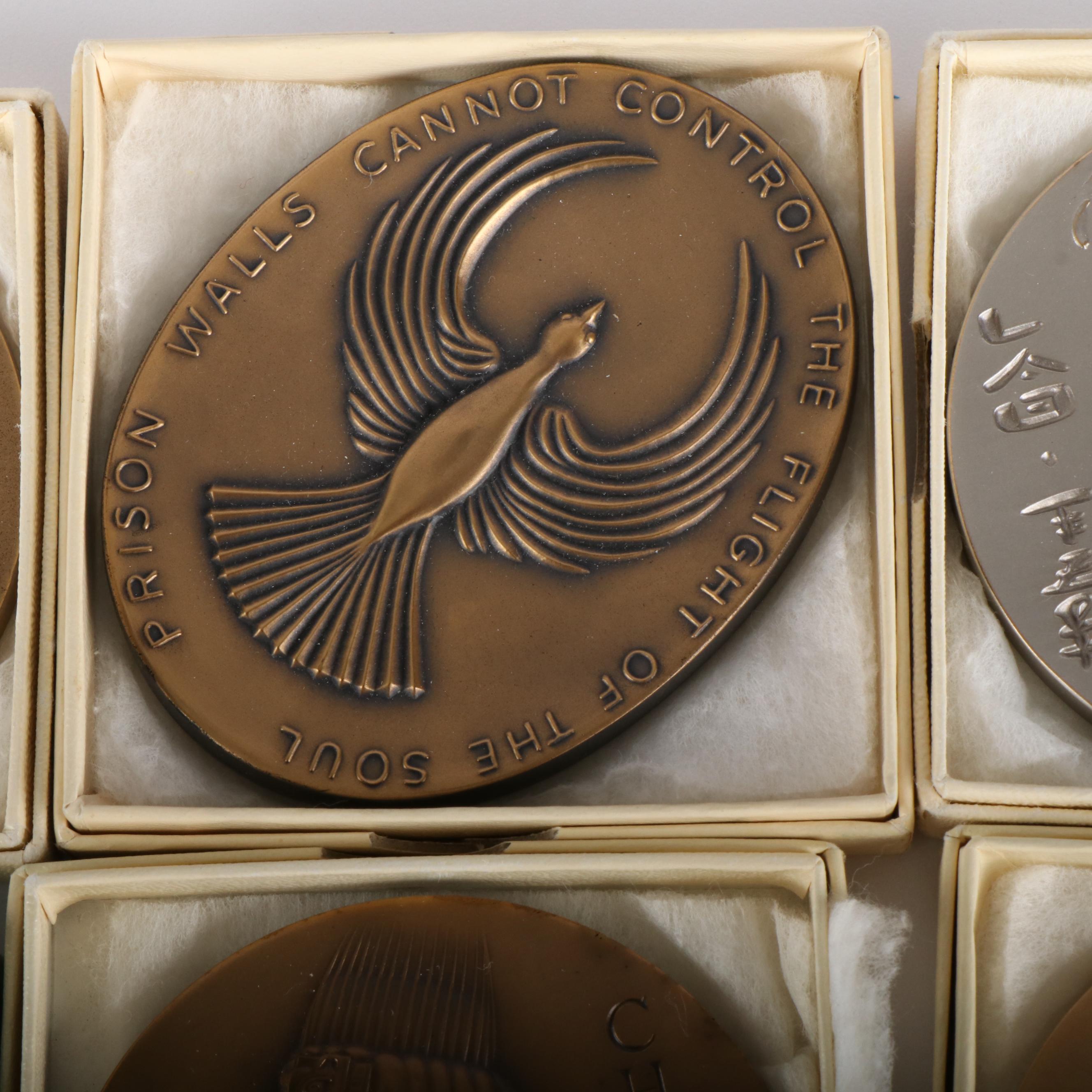 Thirty-Two Commemorative Bronze Medals, Society of Medalists, 1960s-1980s