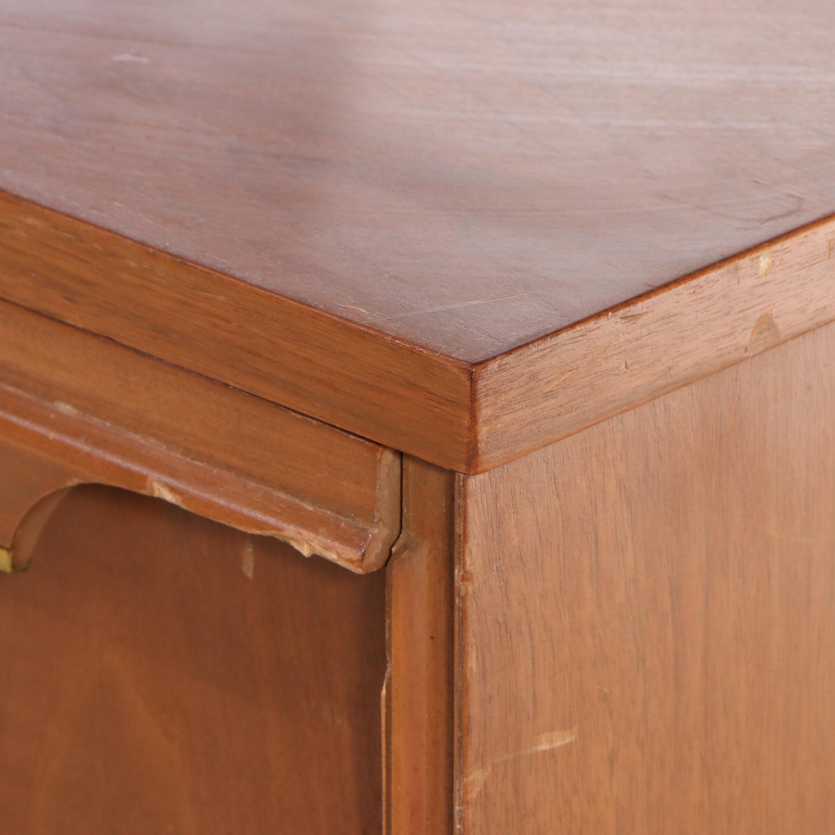 Basic-Witz Mid Century Modern Chest of Drawers