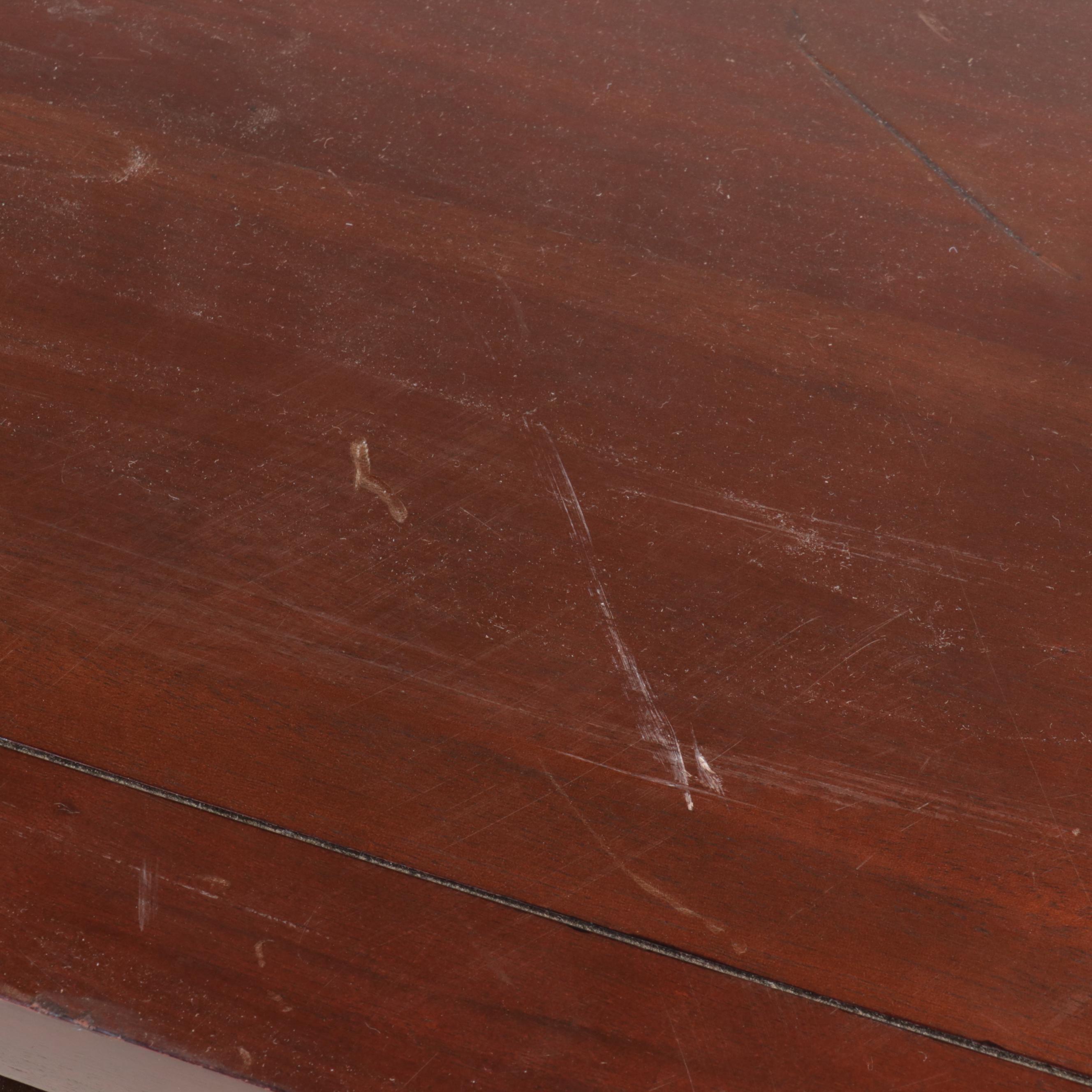 Casana Traditional Style Chest of Drawers