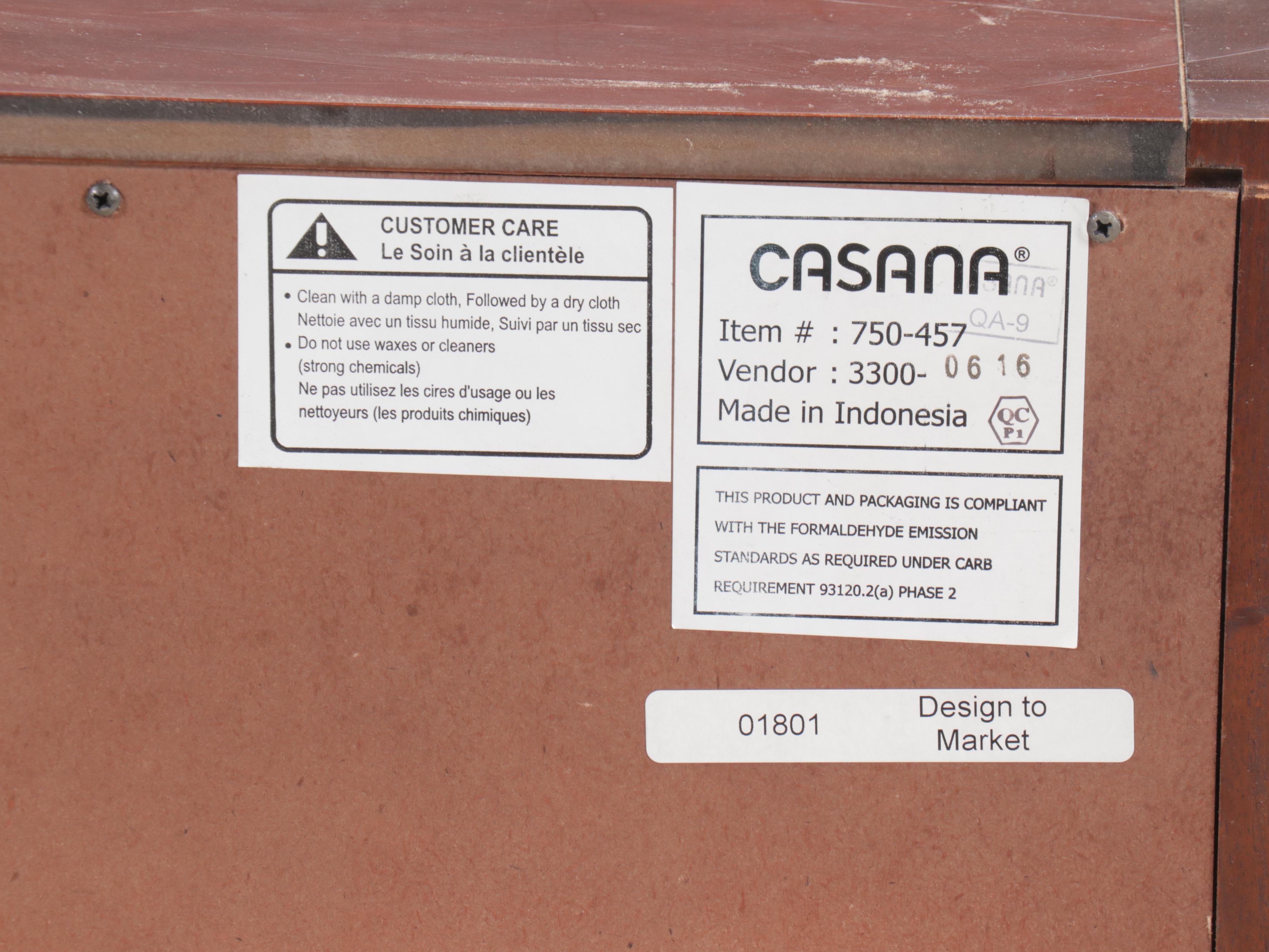 Casana Traditional Style Chest of Drawers