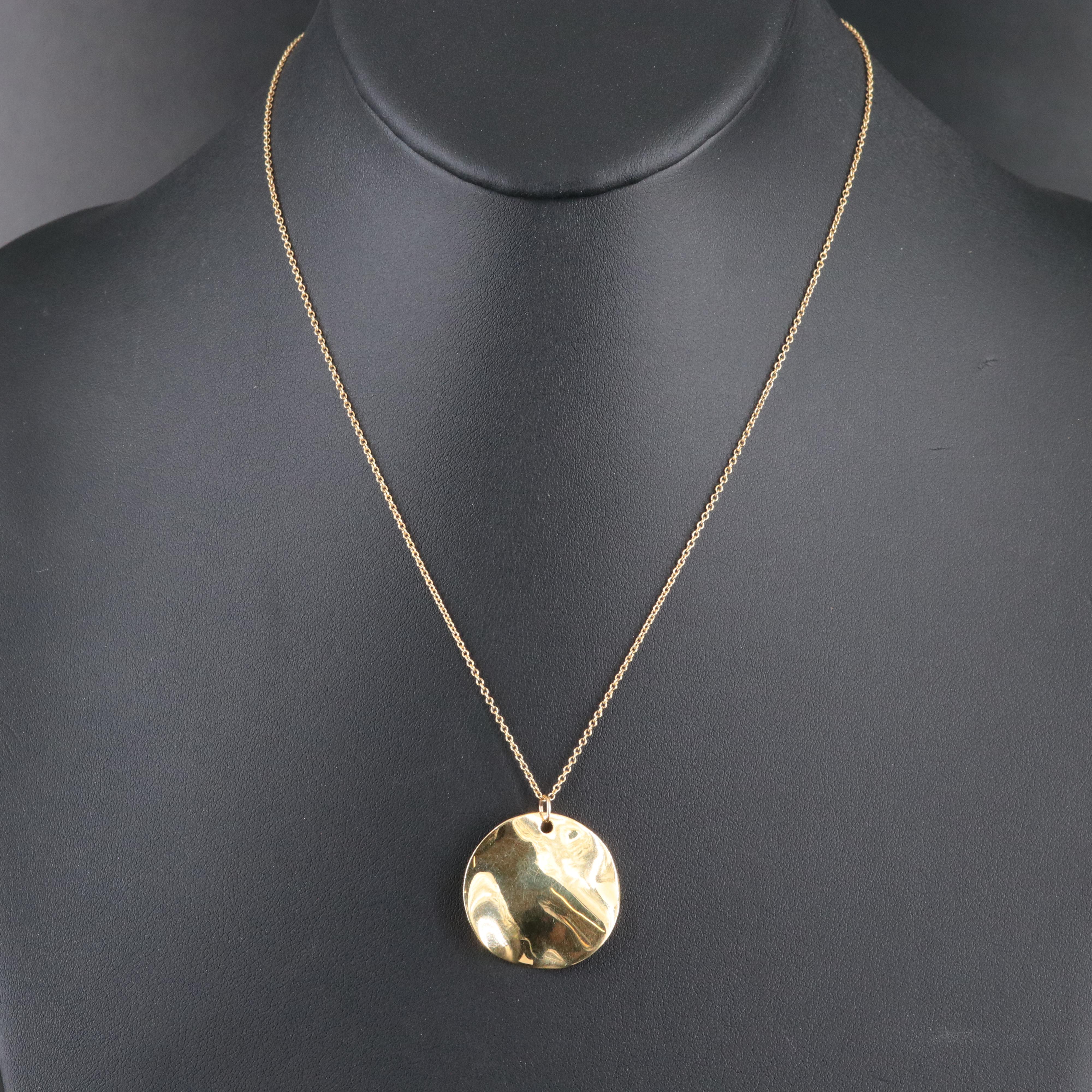 18K Wavy Disc Pendant Necklace
