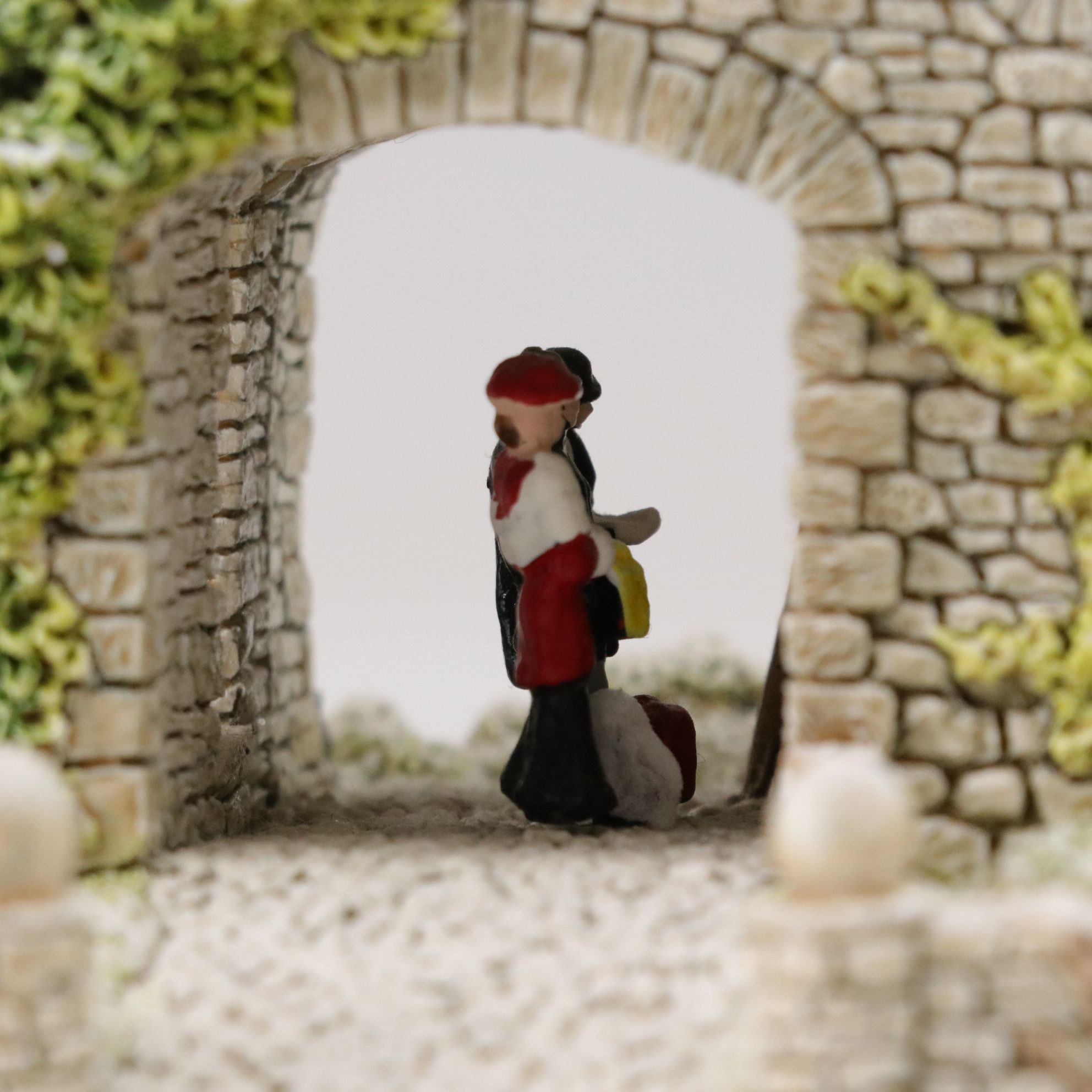 Six Lilliput Lane Buildings with "Roadside Coolers" and "Snowdon Lodge"