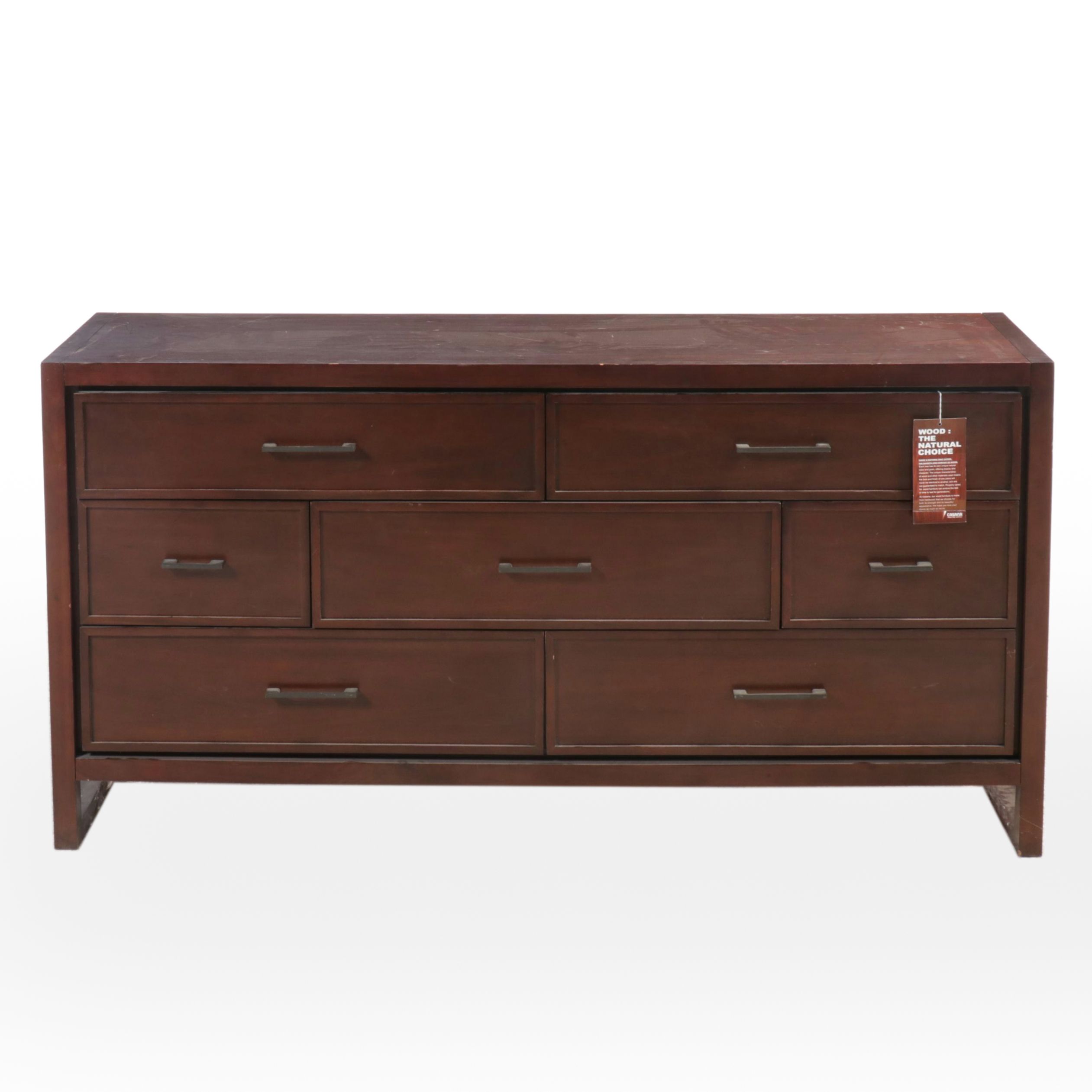 Casana Traditional Style Chest of Drawers