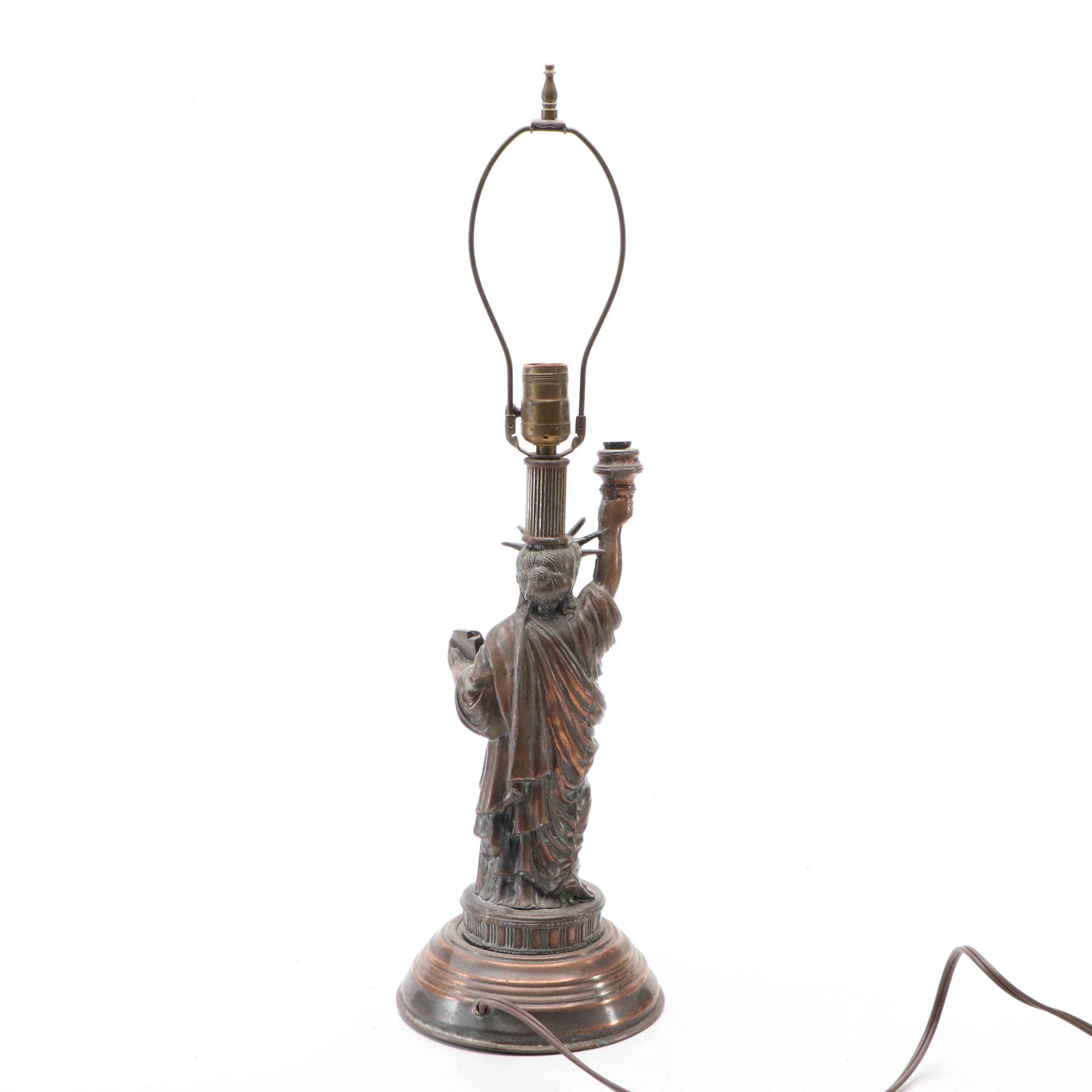 Statue of Liberty Copper on Spelter Souvenir Table Lamp, 20th Century