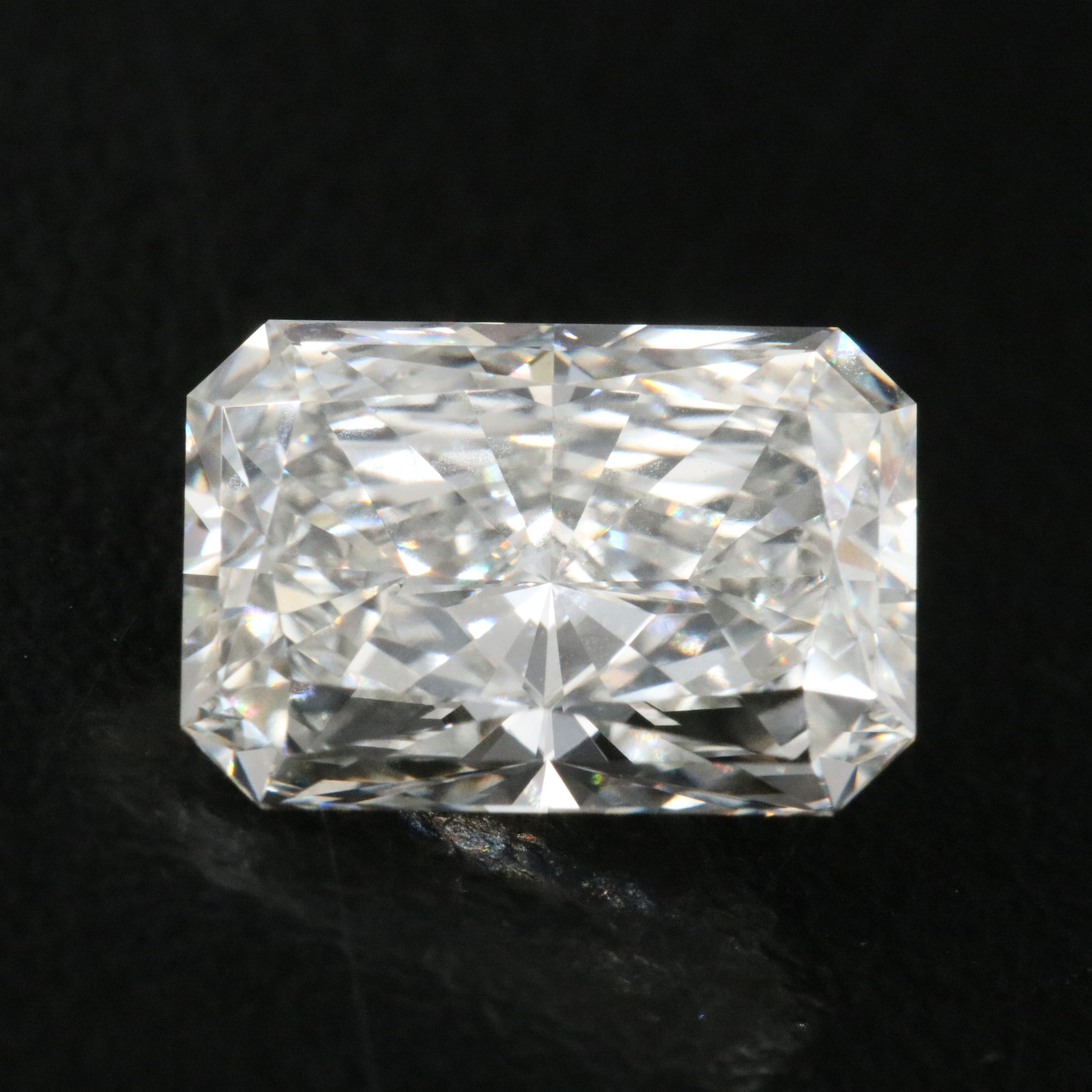 Loose 2.84 CT Lab Grown Diamond with IGI Report