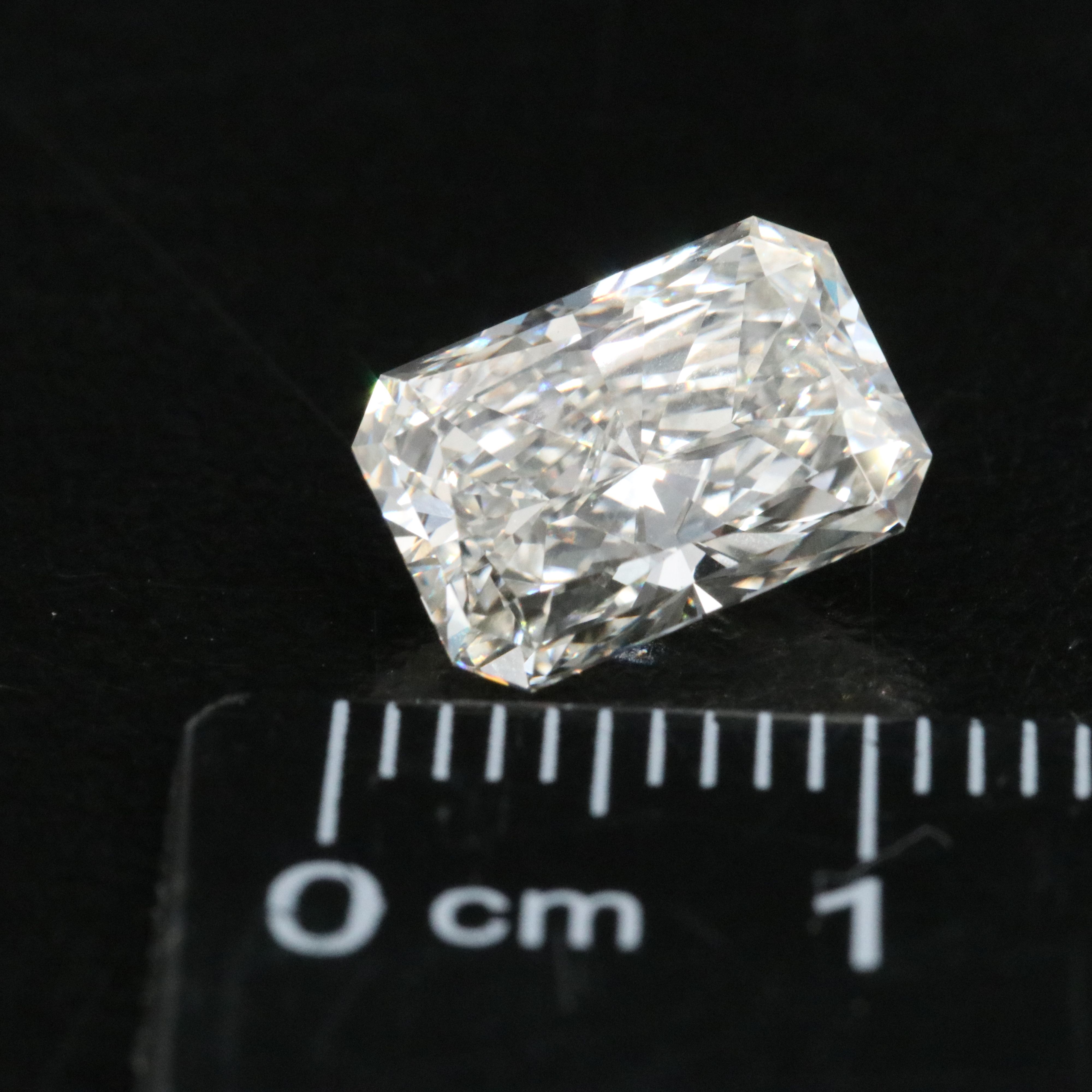 Loose 2.84 CT Lab Grown Diamond with IGI Report