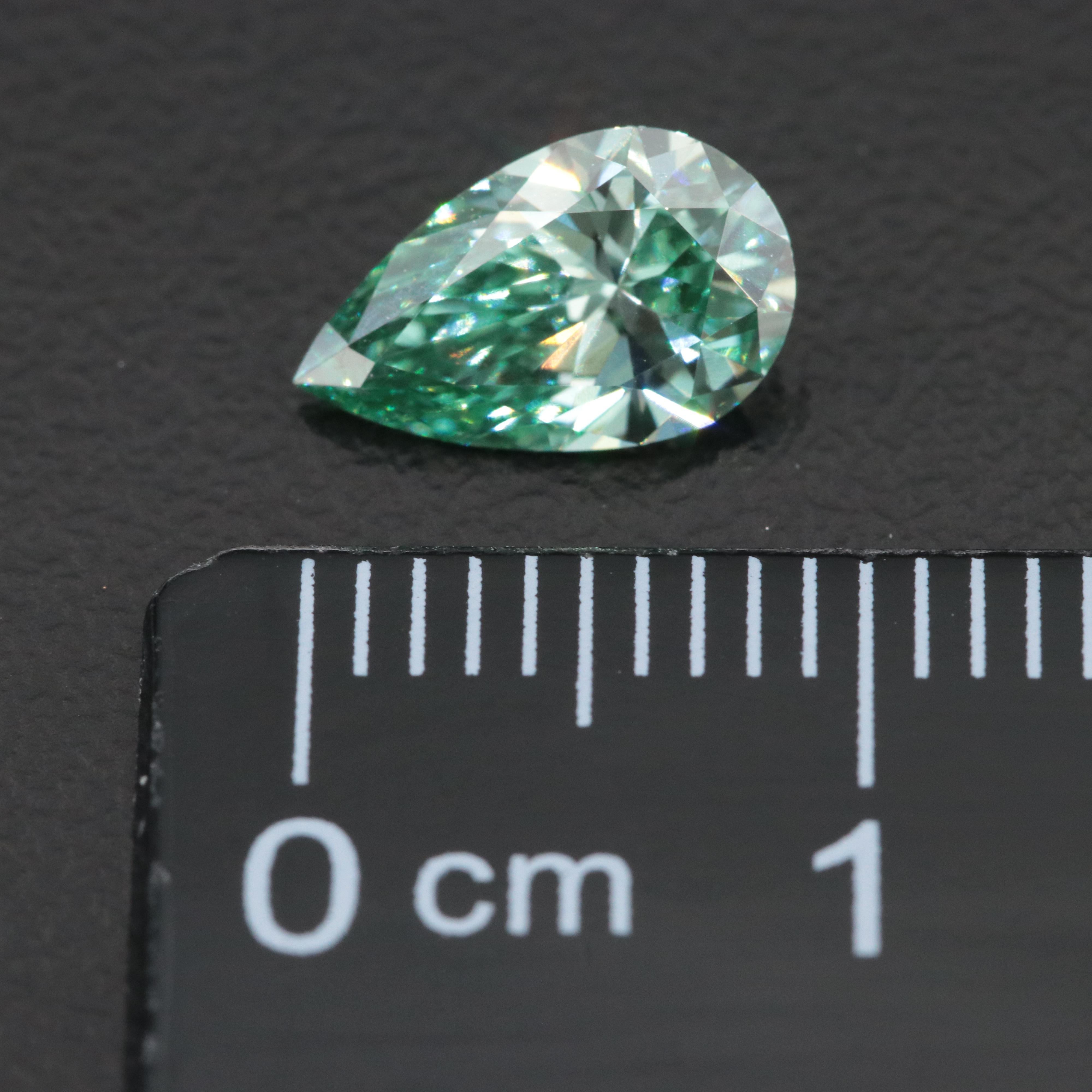 Loose 1.07 CT Lab Grown Fancy Green Diamond with IGI Report