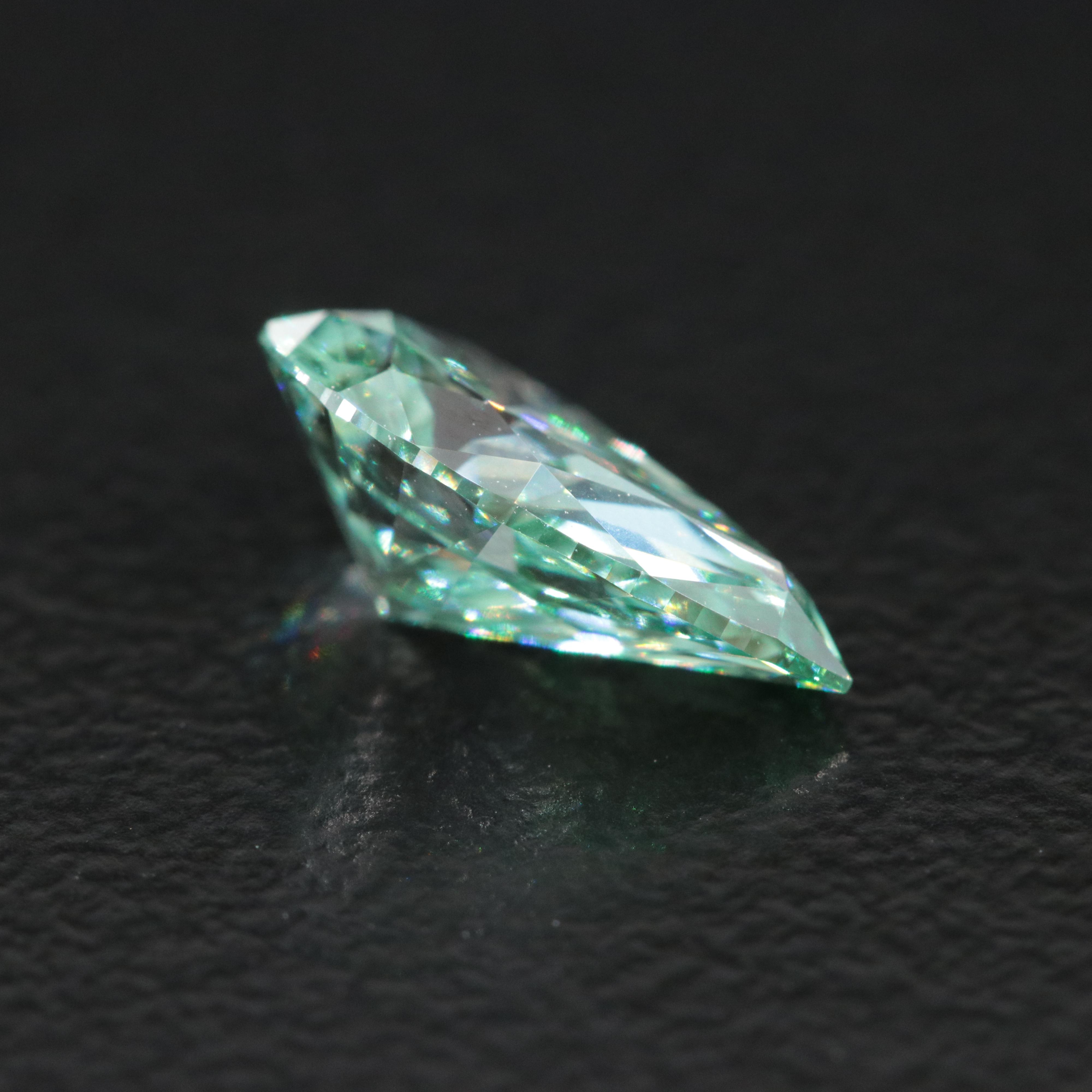 Loose 1.07 CT Lab Grown Fancy Green Diamond with IGI Report