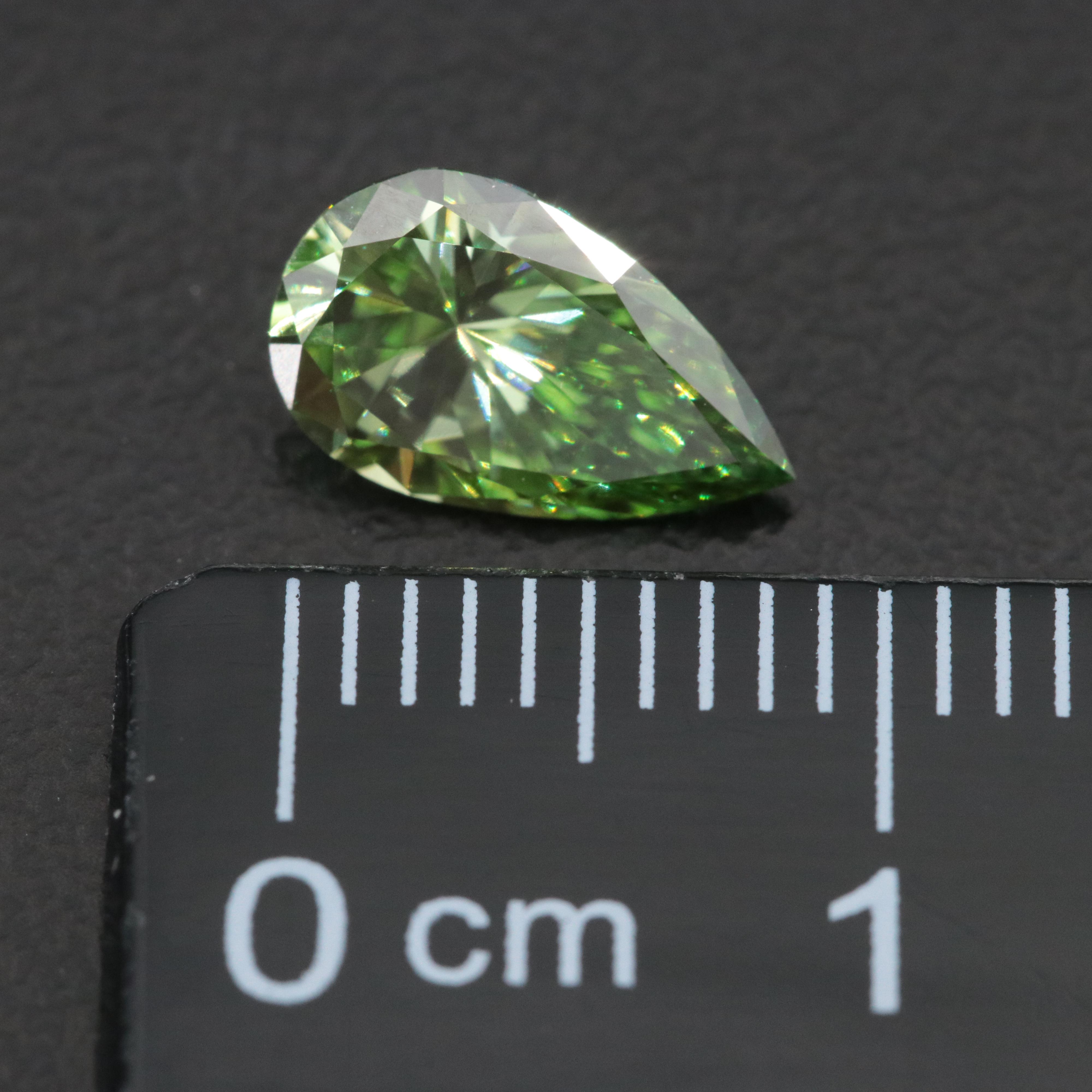 Loose 1.07 CT Lab Grown Fancy Green Diamond with IGI Report