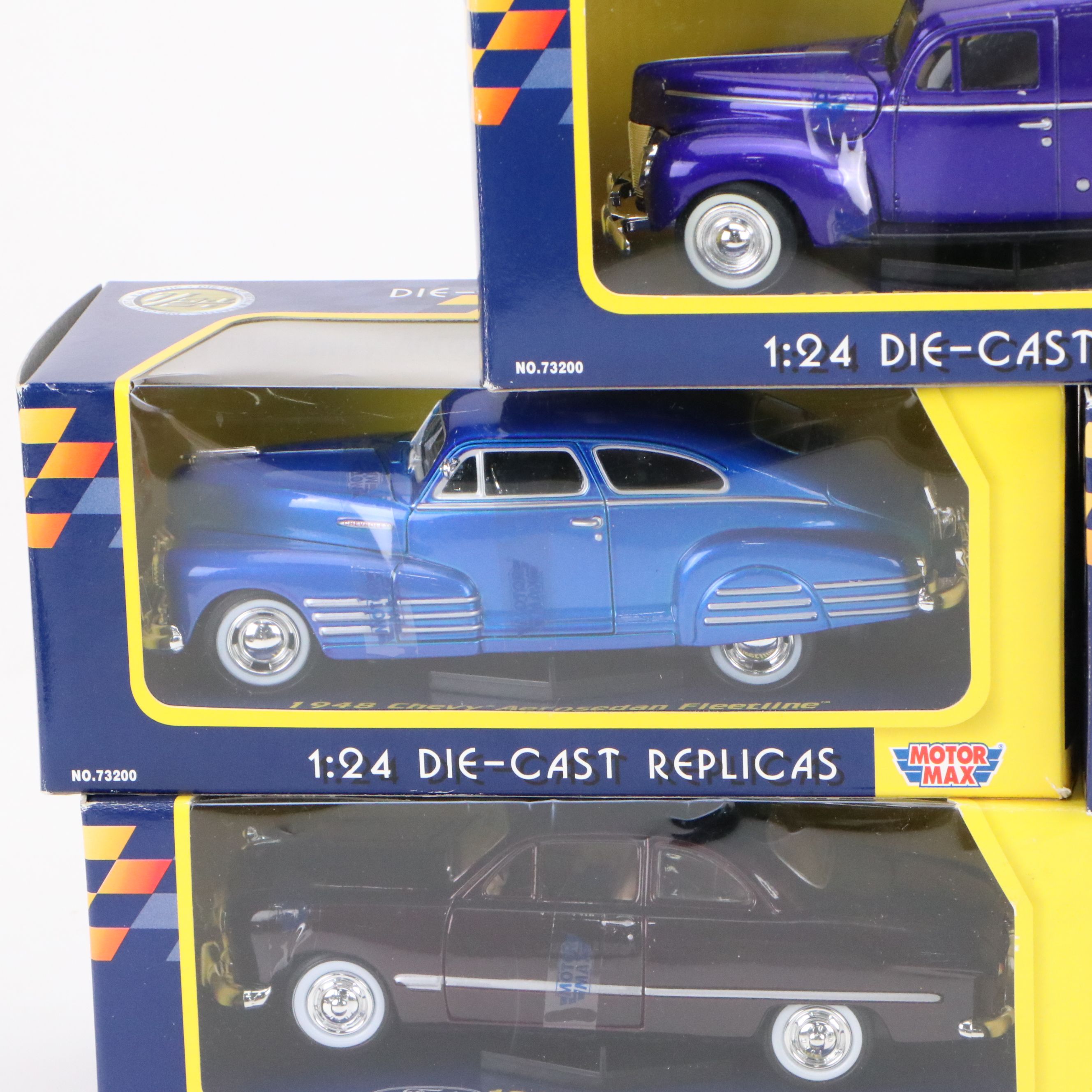 MotorMax "1948 Chevy Aerosedan Fleetline" and More Diecast Replica Model Cars