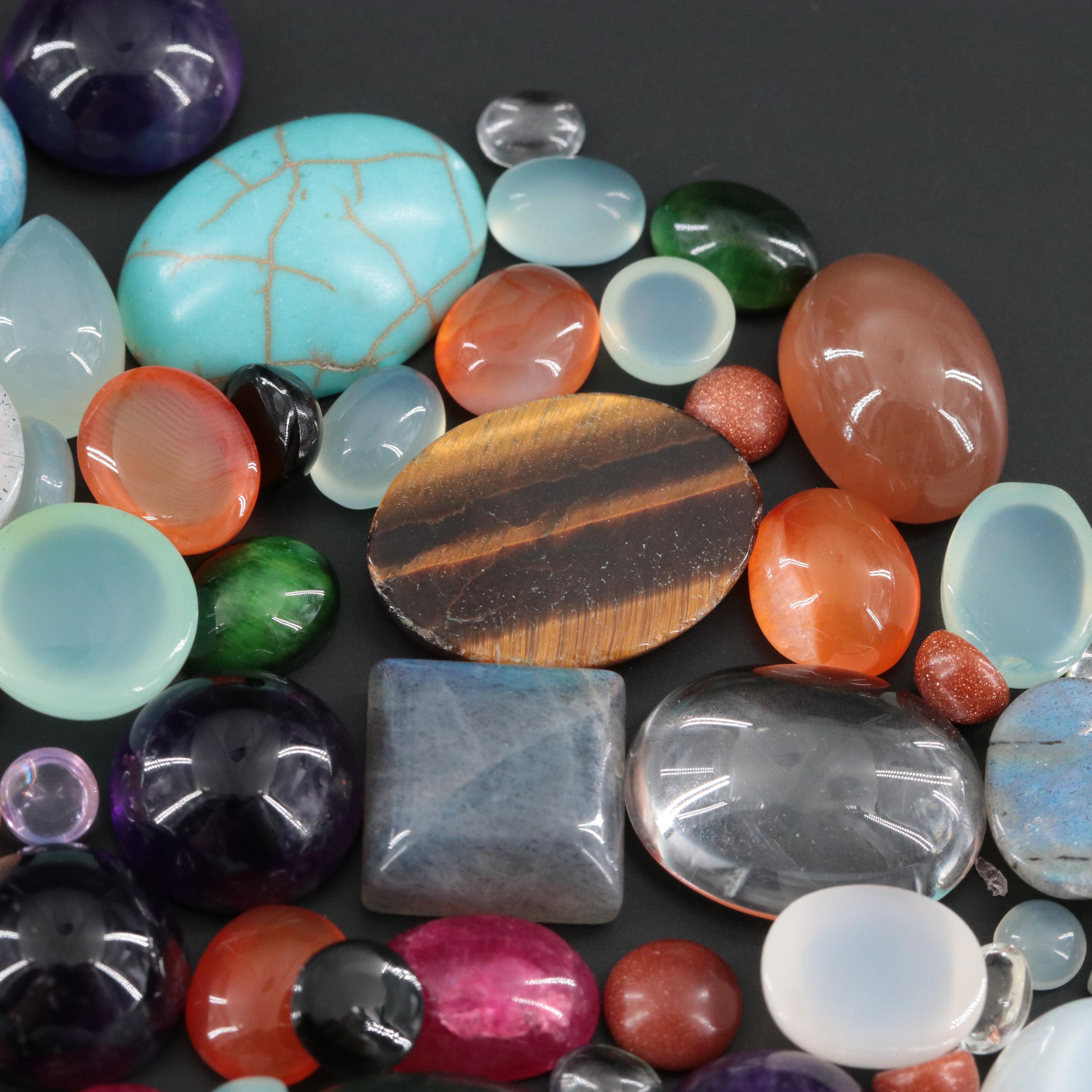 Loose Gemstone Lot Including Labradorite, Carnelian and Tiger's Eye