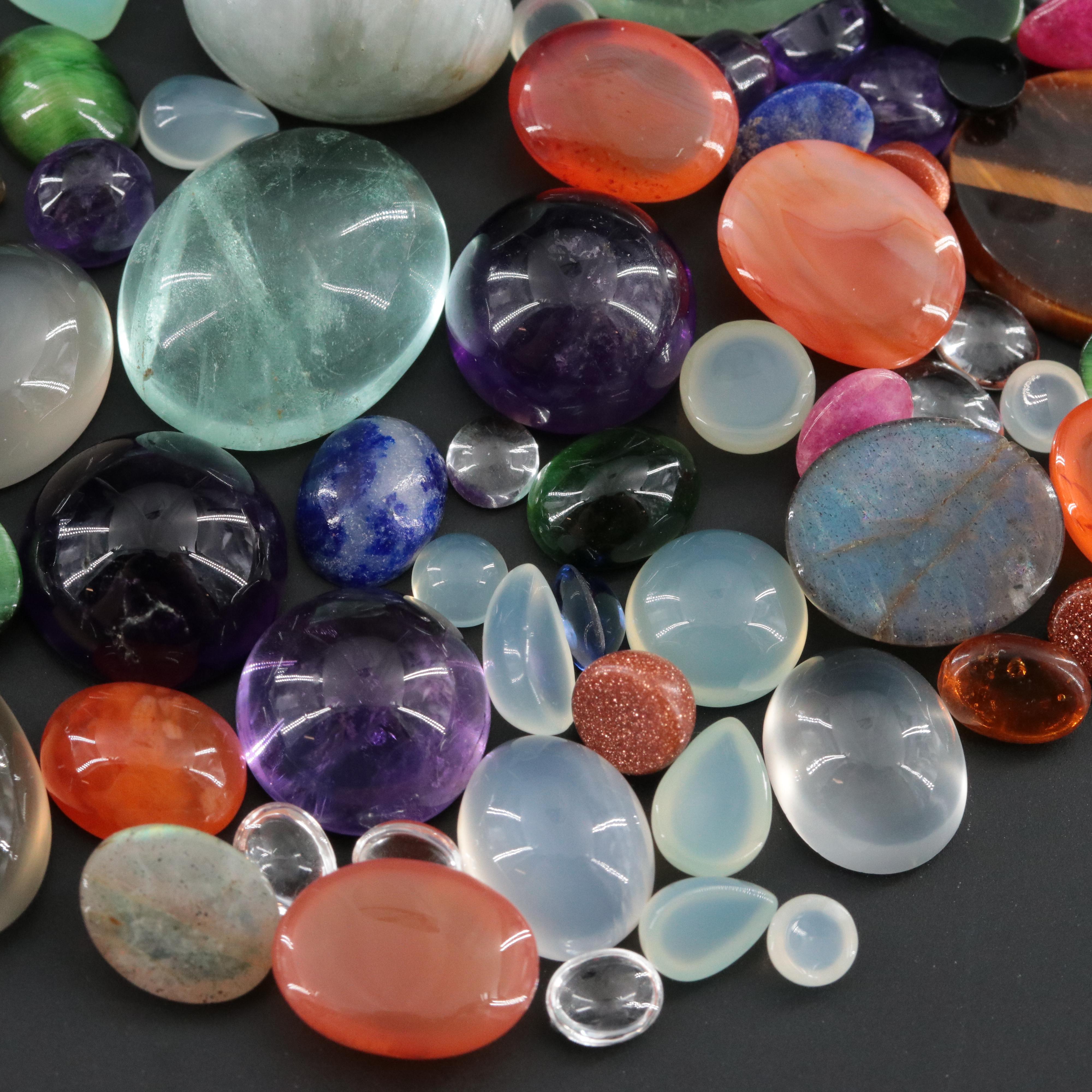 Loose Gemstone Lot Including Labradorite, Carnelian and Tiger's Eye