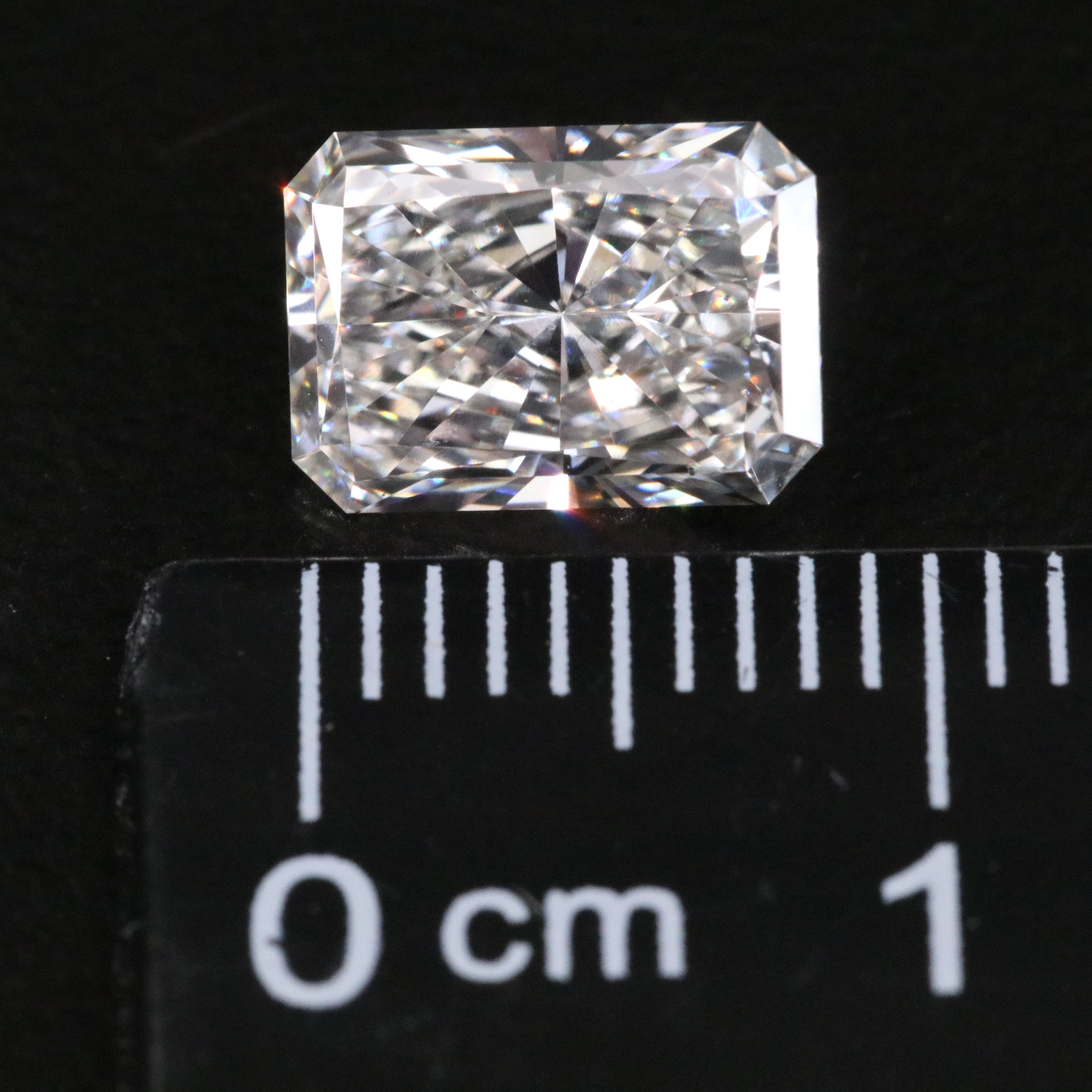 Loose 1.87 CT Lab Grown Diamond with IGI Report