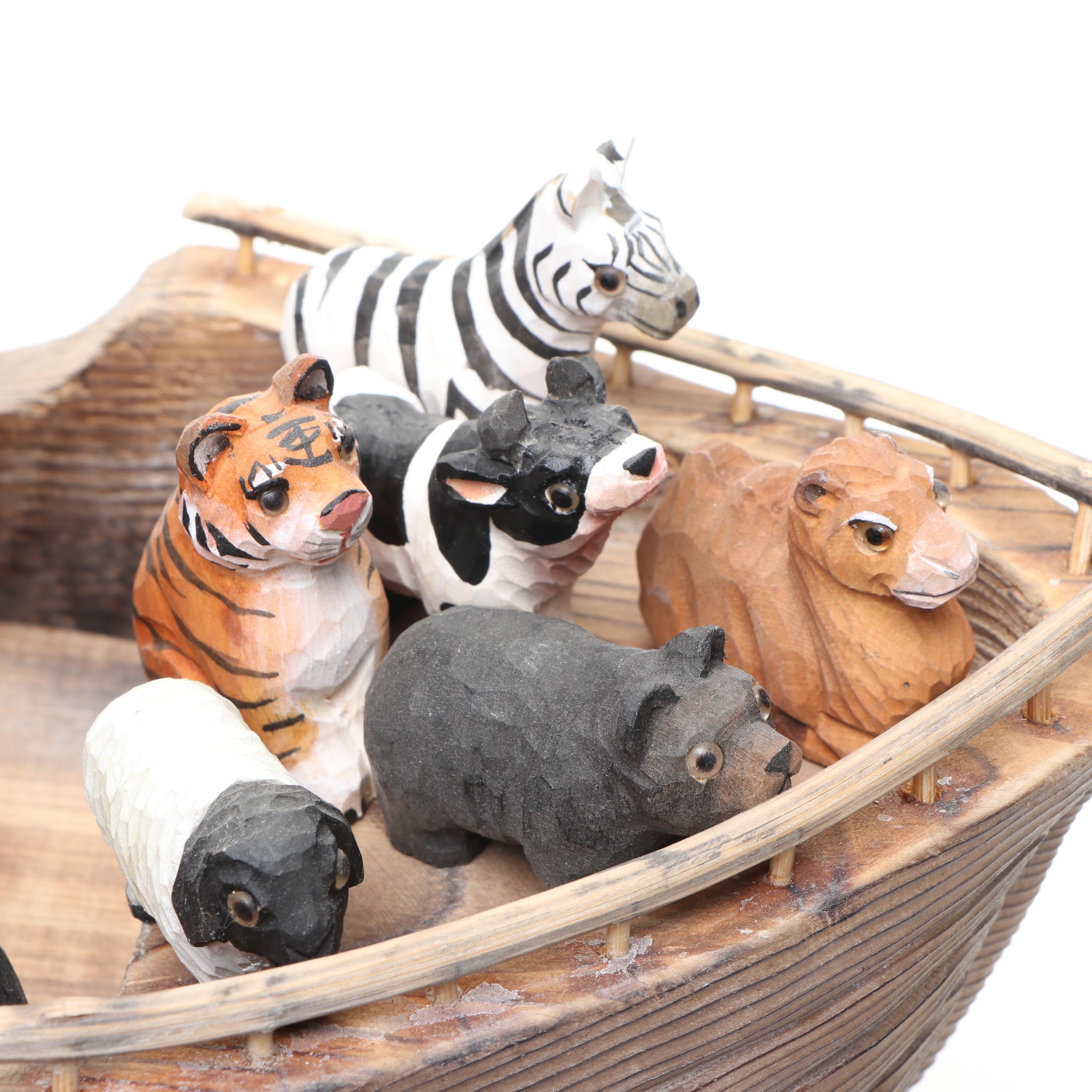 Russian Hand-Carved Wood Noah's Ark with Polychrome Animals