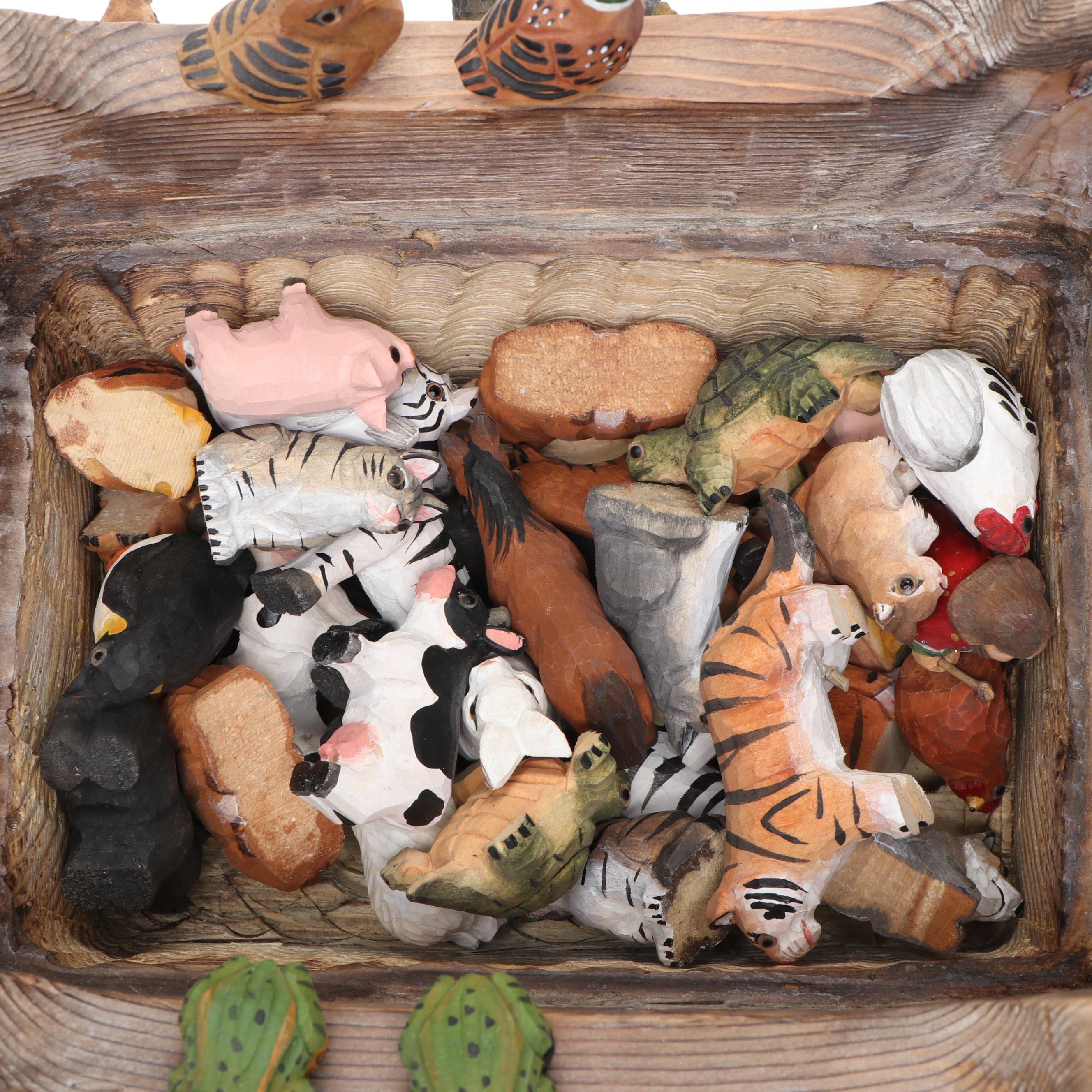 Russian Hand-Carved Wood Noah's Ark with Polychrome Animals