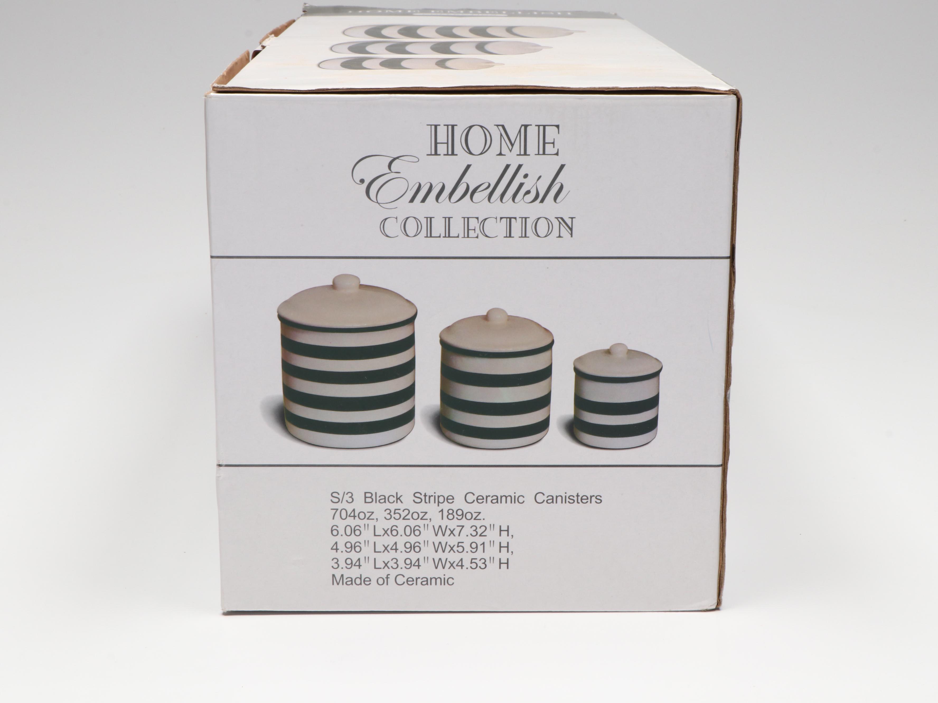 Grenada Porcelain Roaster Pan with Other Kitchen Accessories