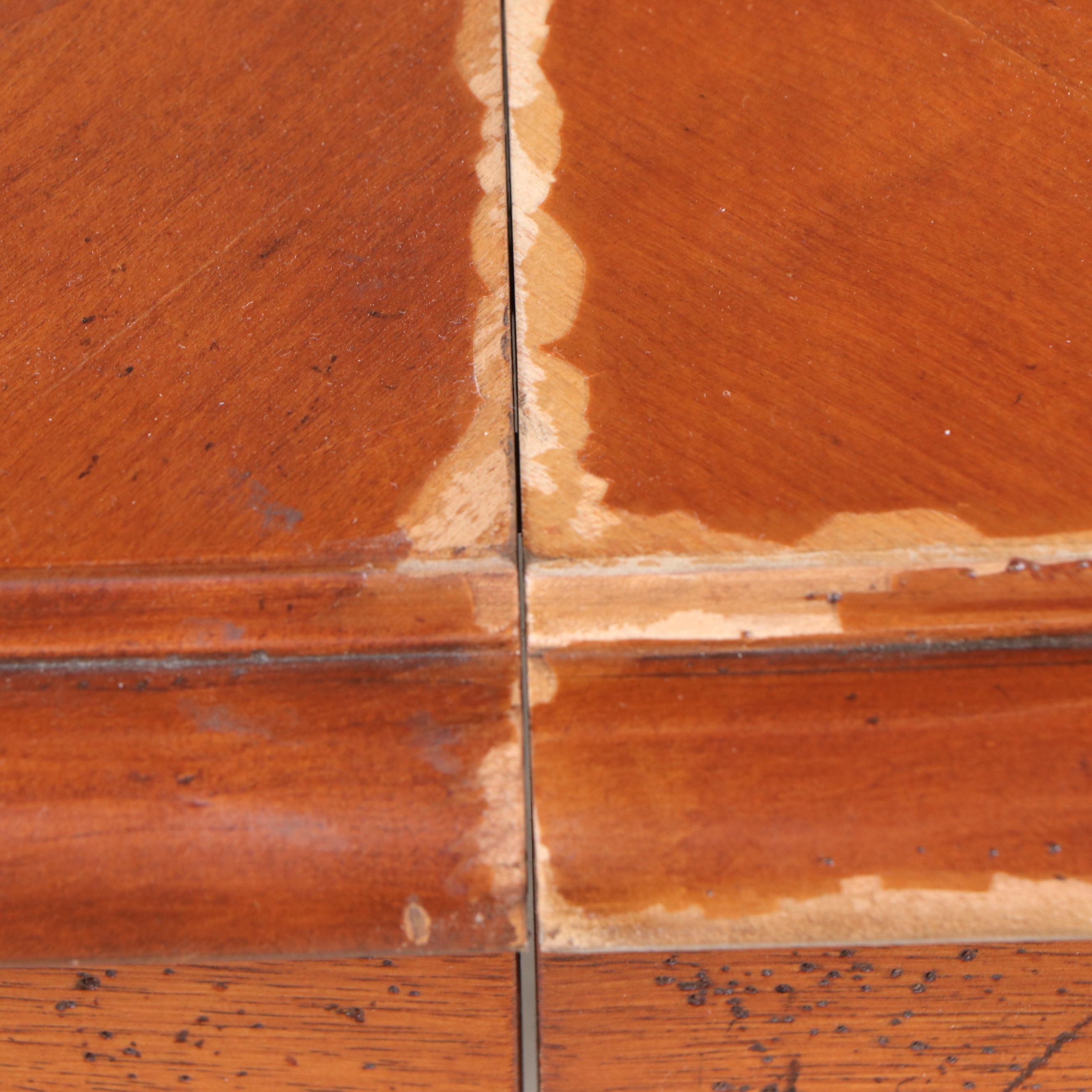 Baker Furniture Louis XV Style Carved Dining Table and Eight Chairs