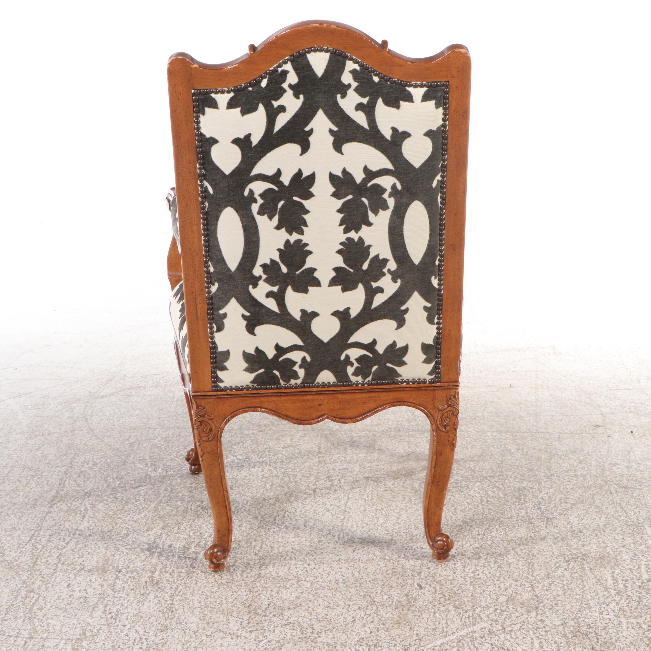 Baker Furniture Louis XV Style Carved Dining Table and Eight Chairs