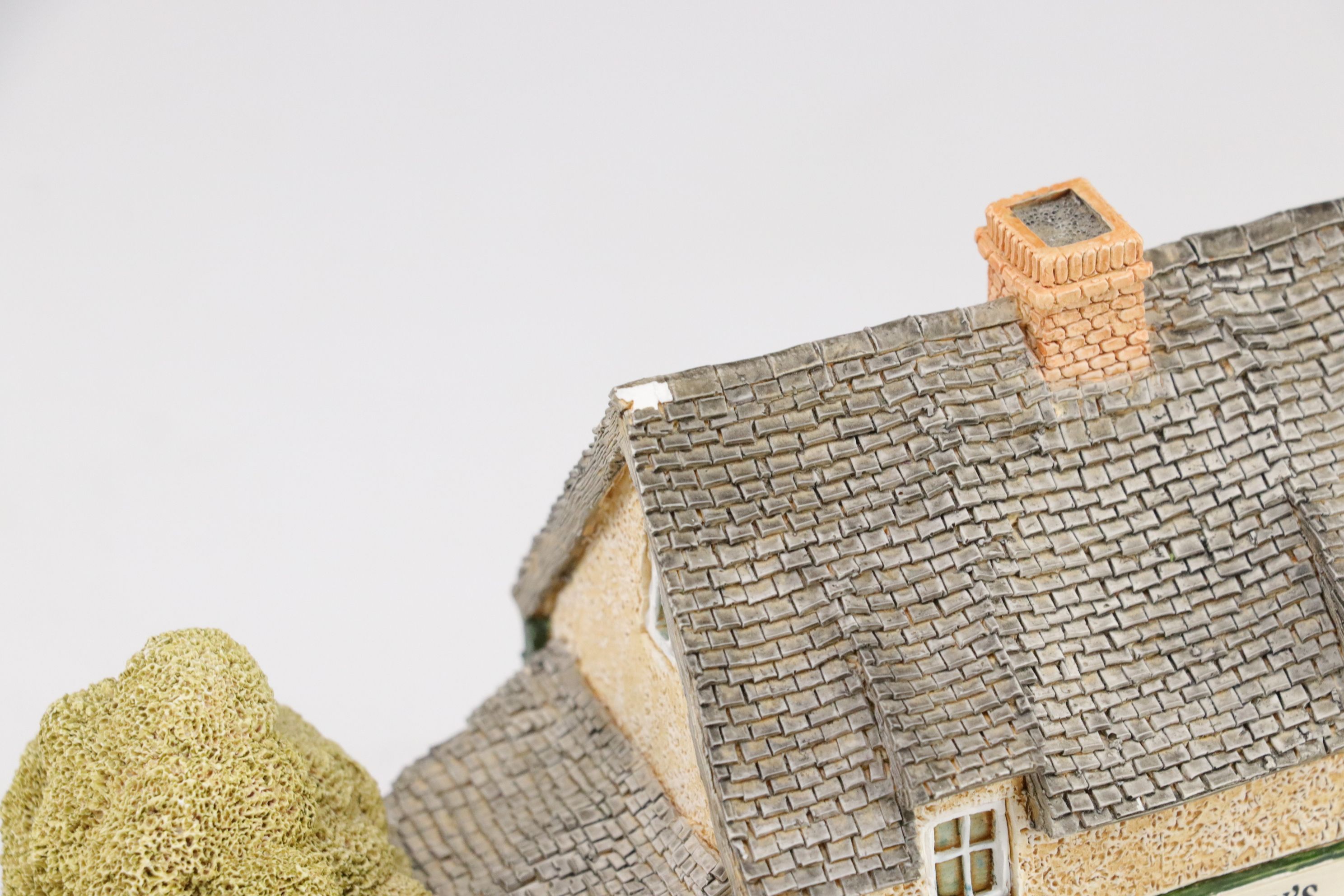 Lilliput Lane Buildings with "Village School" and "Pat Cohan's Bar"