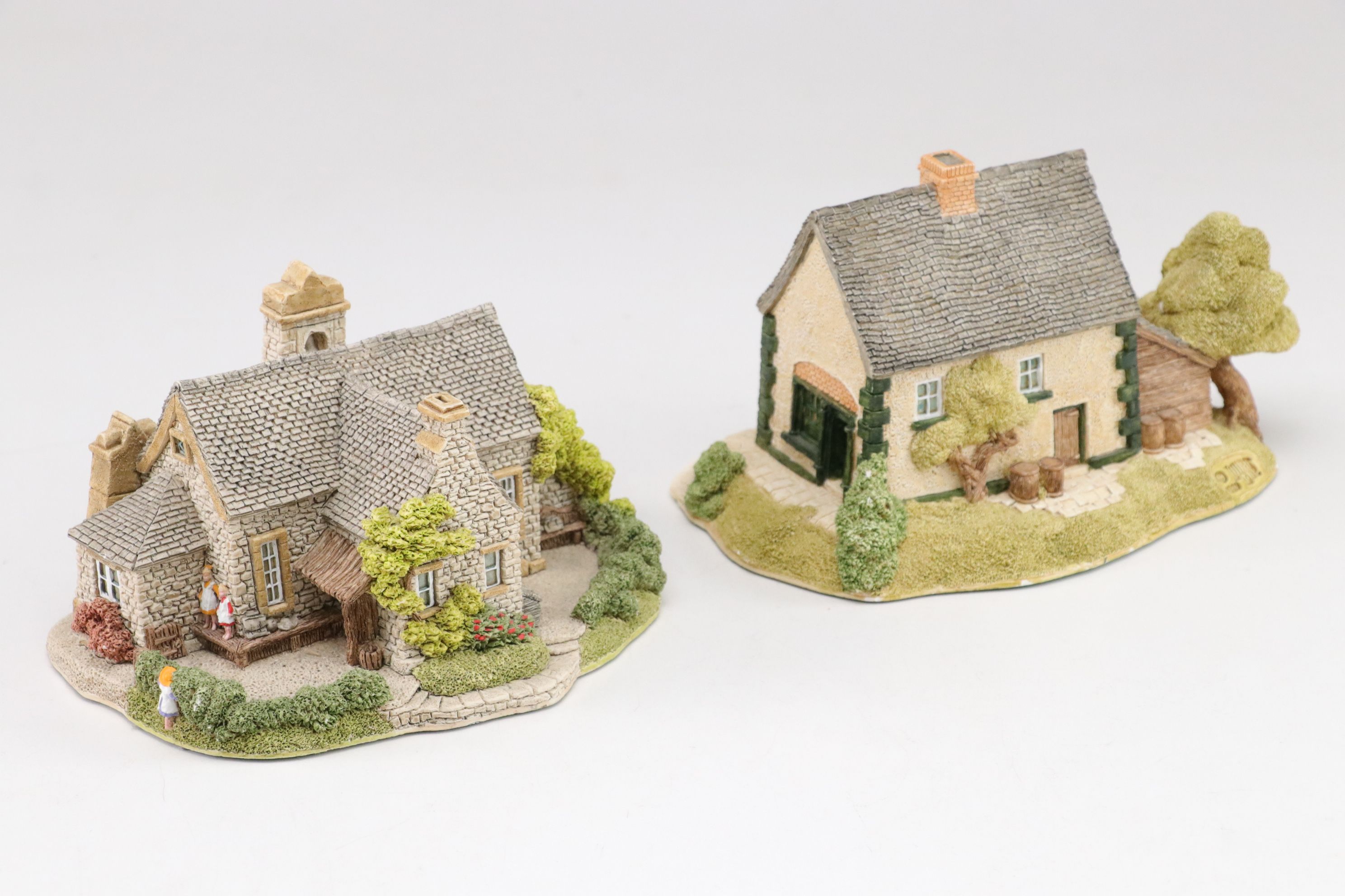 Lilliput Lane Buildings with "Village School" and "Pat Cohan's Bar"