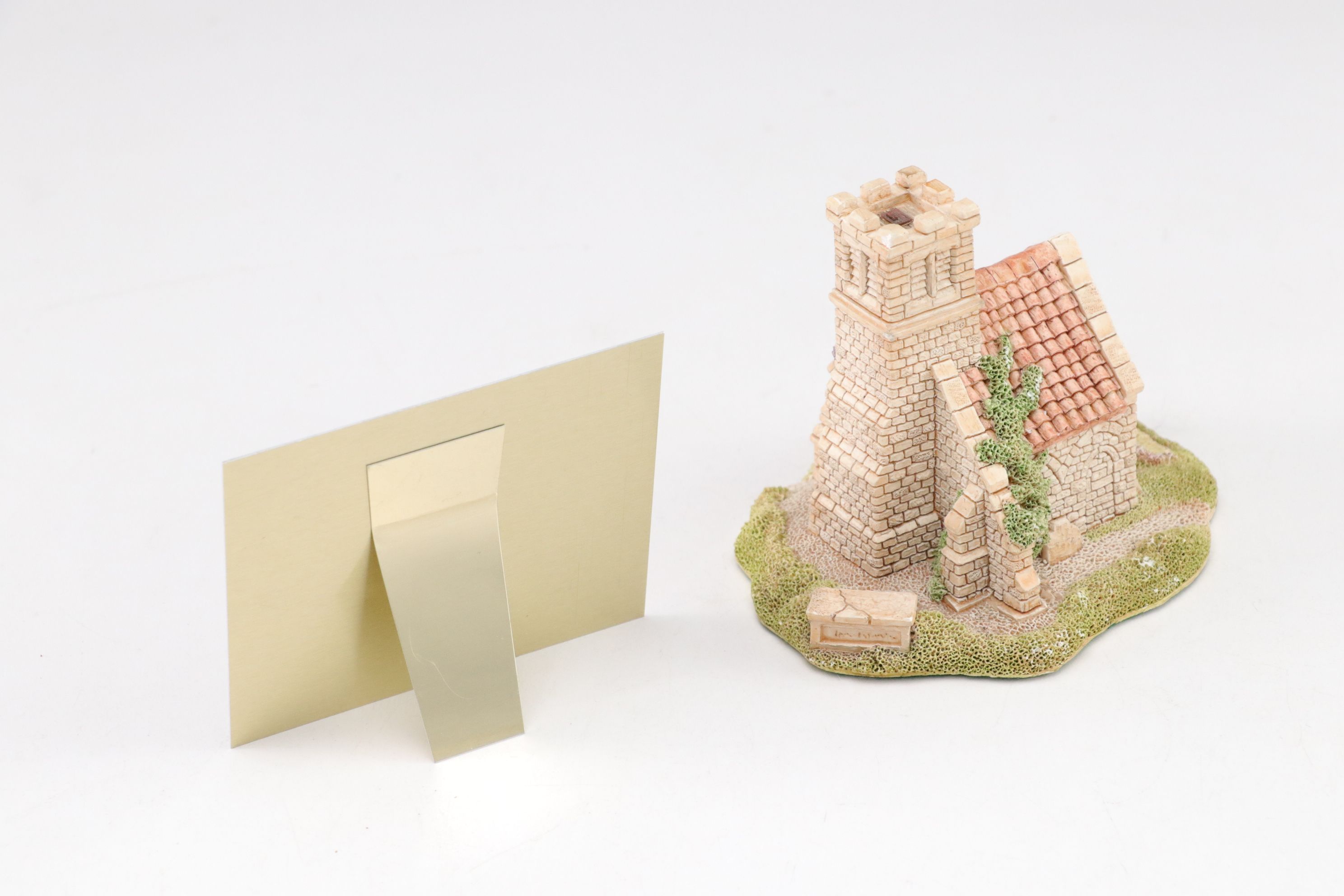 Lilliput Lane Buildings with "Village School" and "Pat Cohan's Bar"