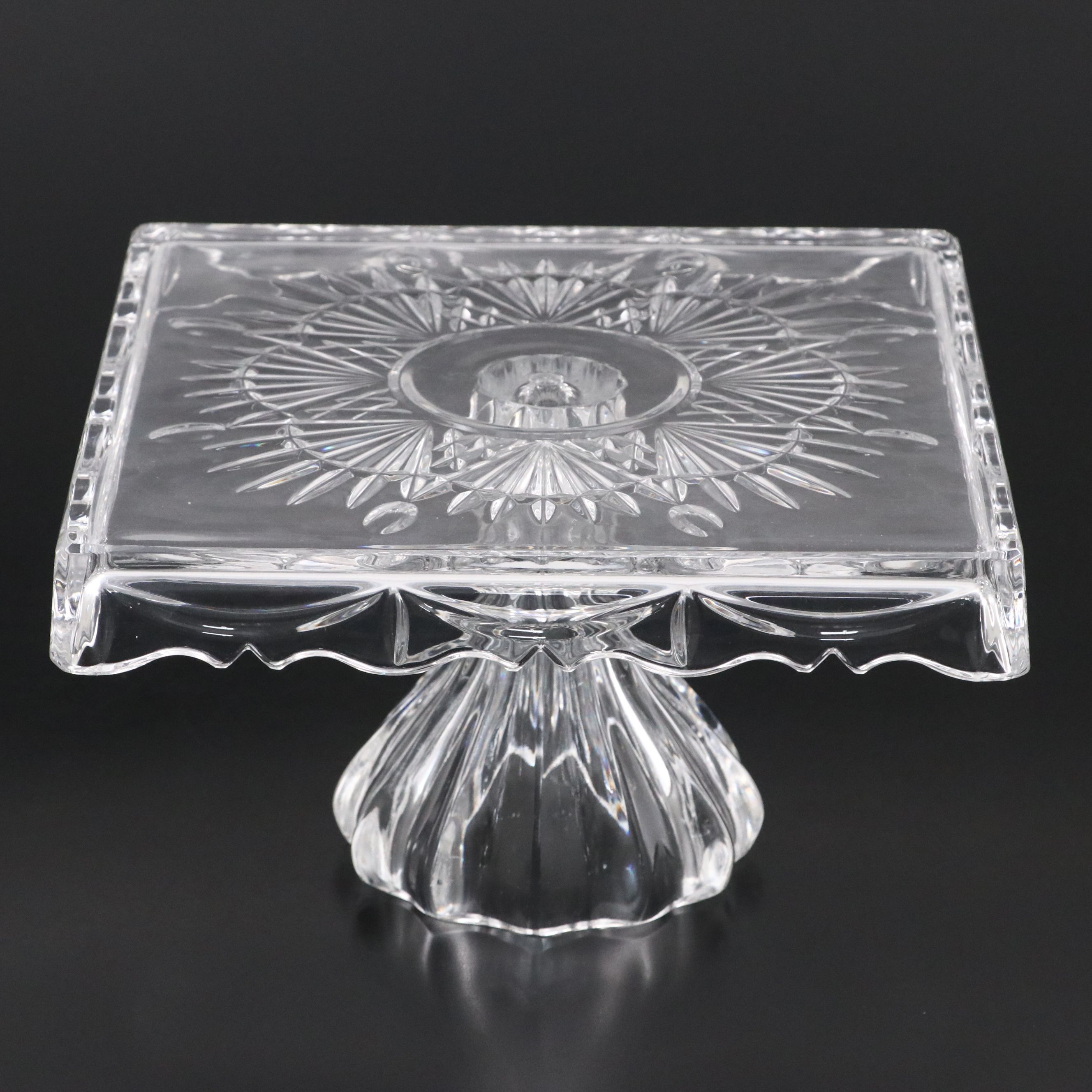 Godinger Crystal "Freedom" Cake Stand, 2002–2018