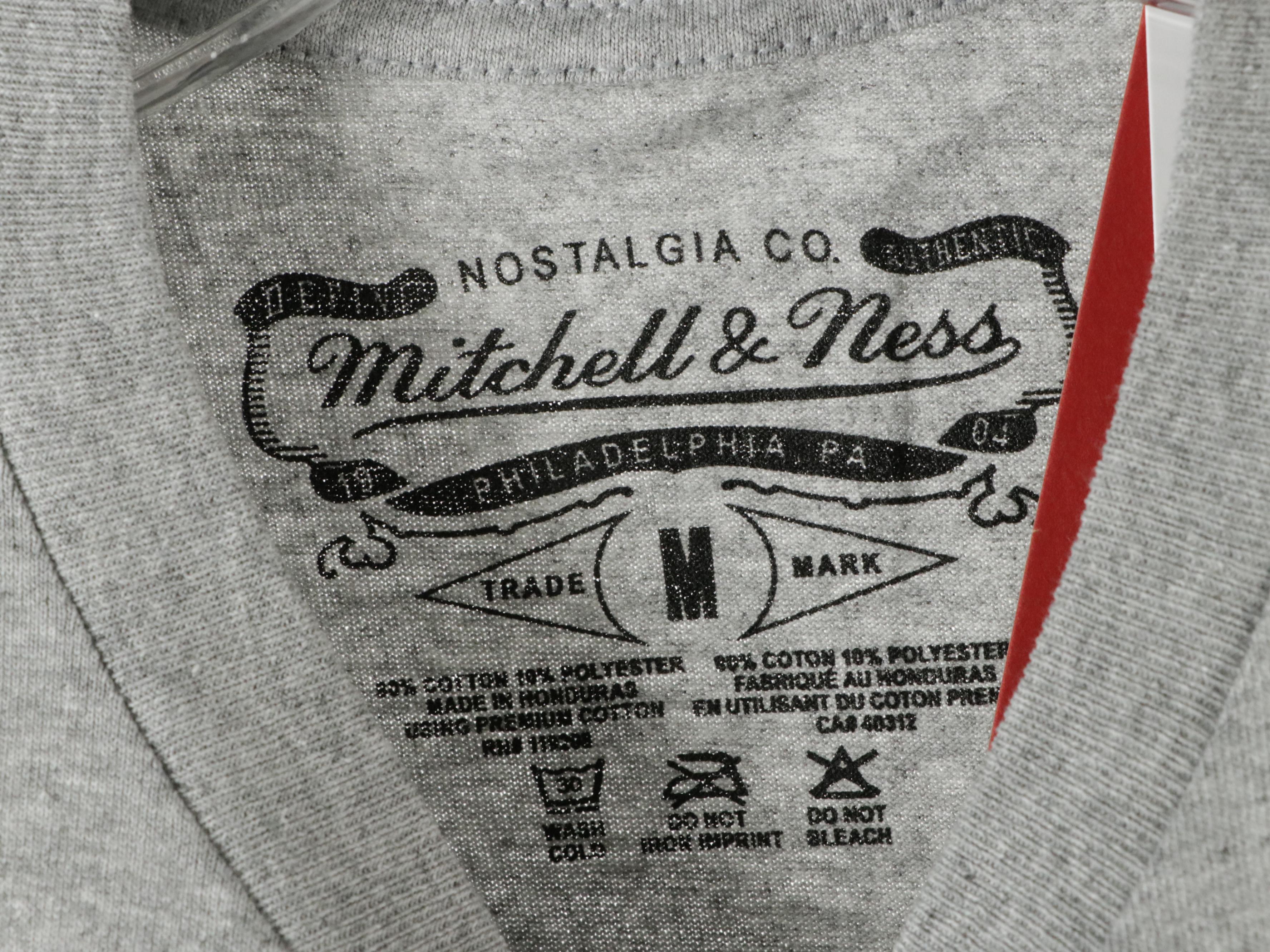 Men's Mitchell & Ness Athletic Theme Graphic Tees Featuring New York Islanders