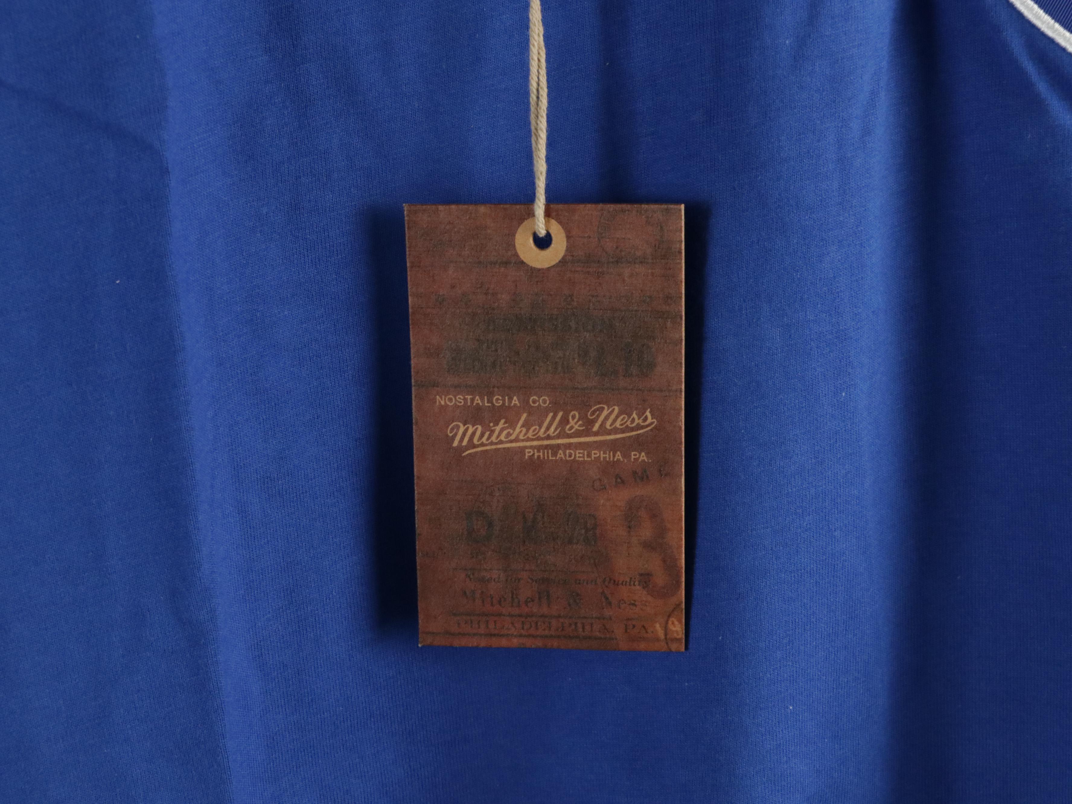 Men's Mitchell & Ness Athletic Theme Graphic Tees Featuring New York Islanders