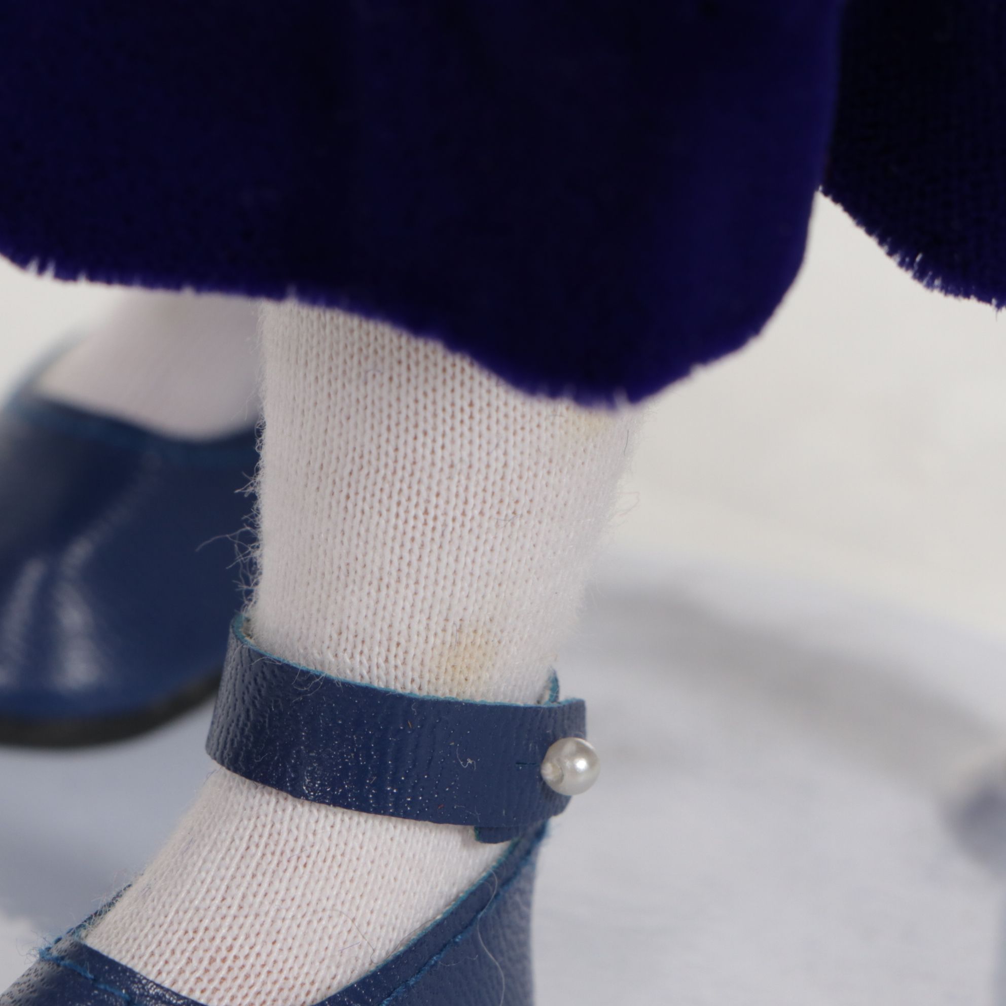 Danbury Mint "Shirley Temple Christmas Dolls" Includes "Santa's Helper" & More