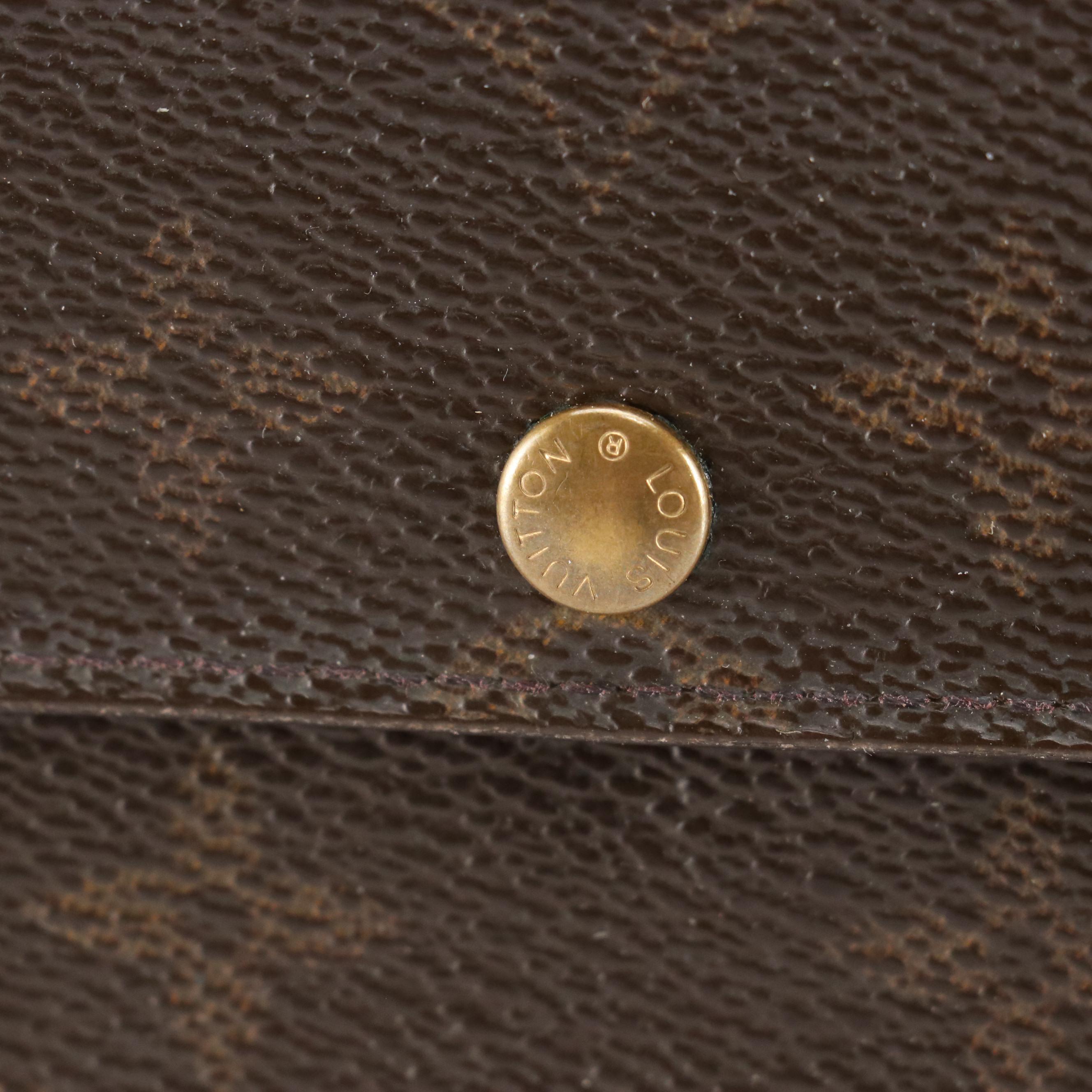 Louis Vuitton Sarah Wallet in Monogram Canvas