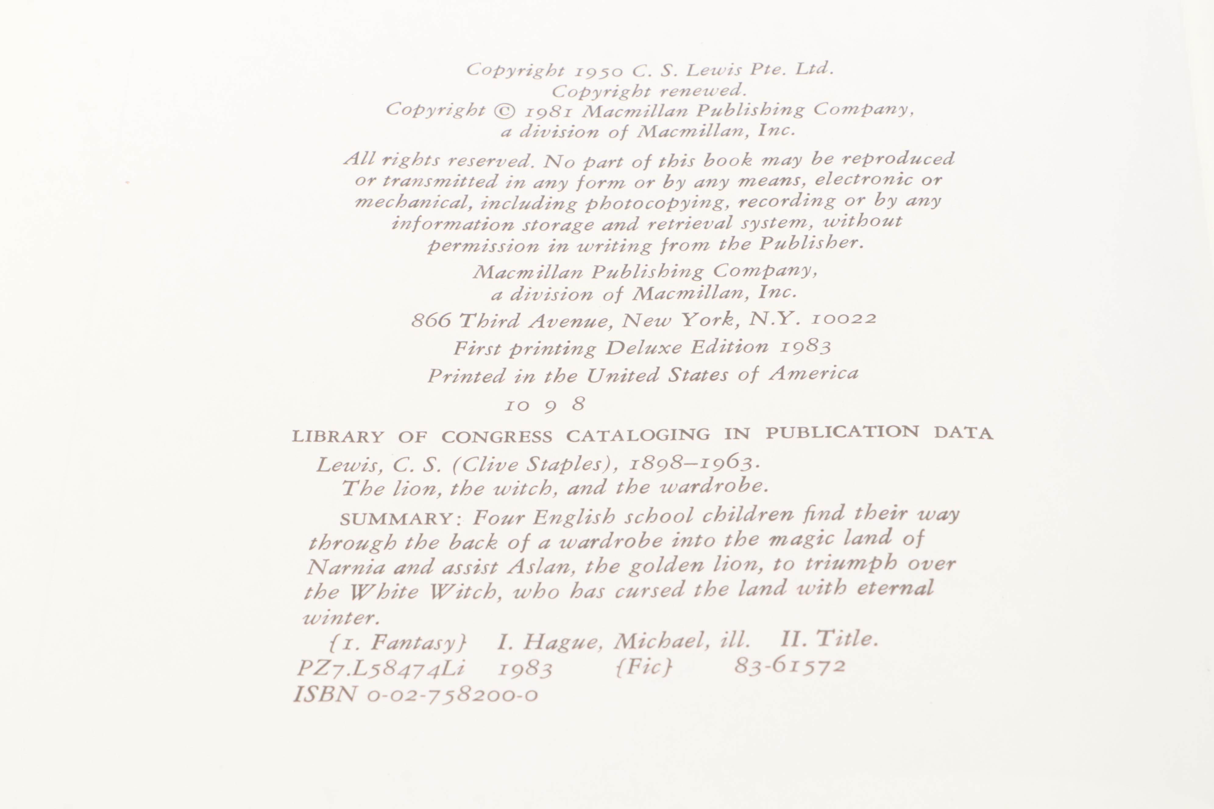 First Illustrated Deluxe Edition "The Lion, the Witch and the Wardrobe" by Lewis