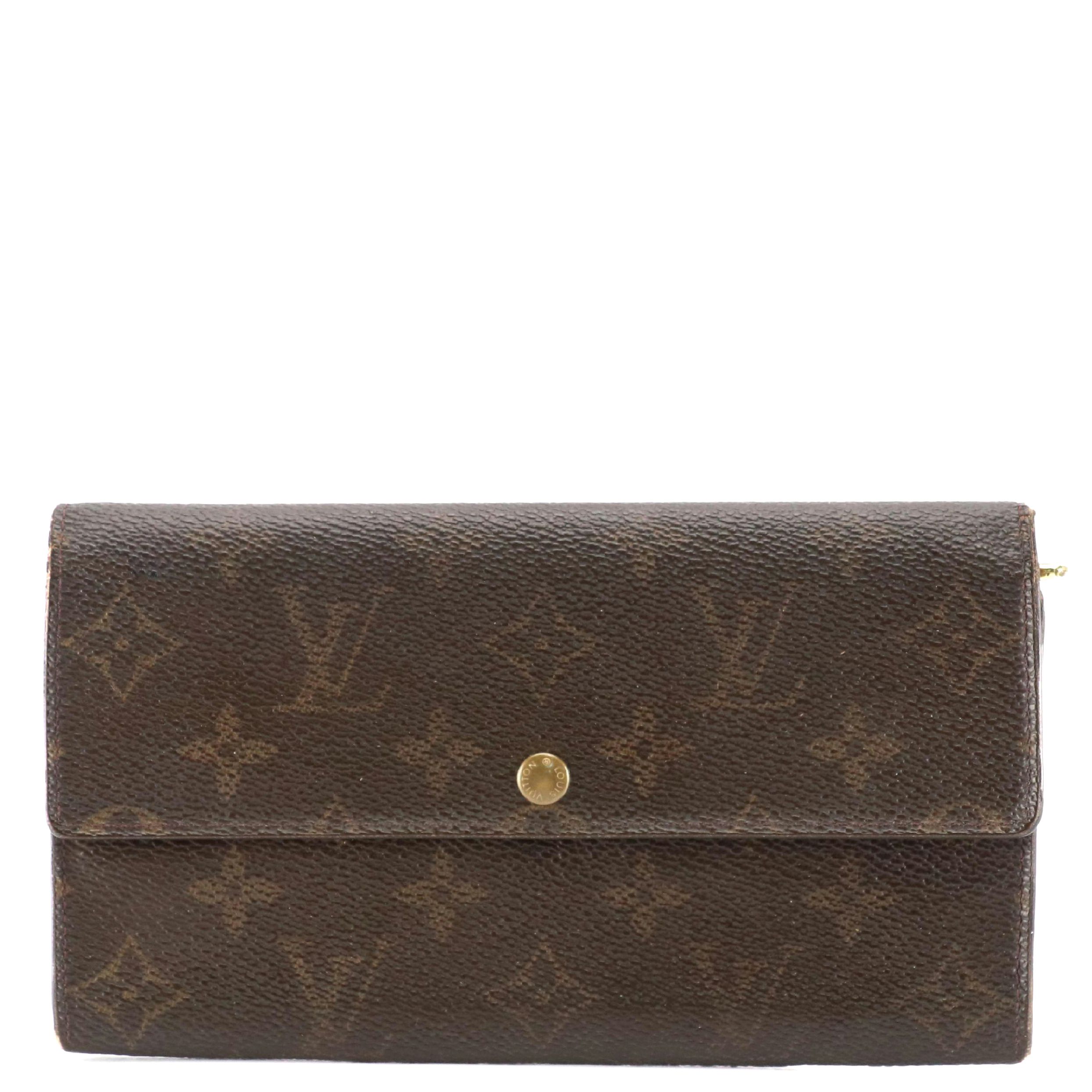 Louis Vuitton Sarah Wallet in Monogram Canvas
